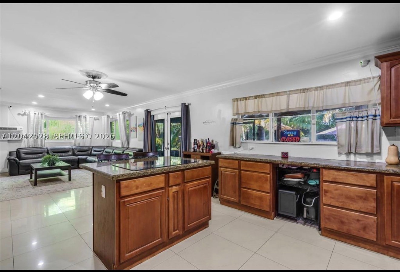 3135 SW 80th Ave, Miami FL 33155