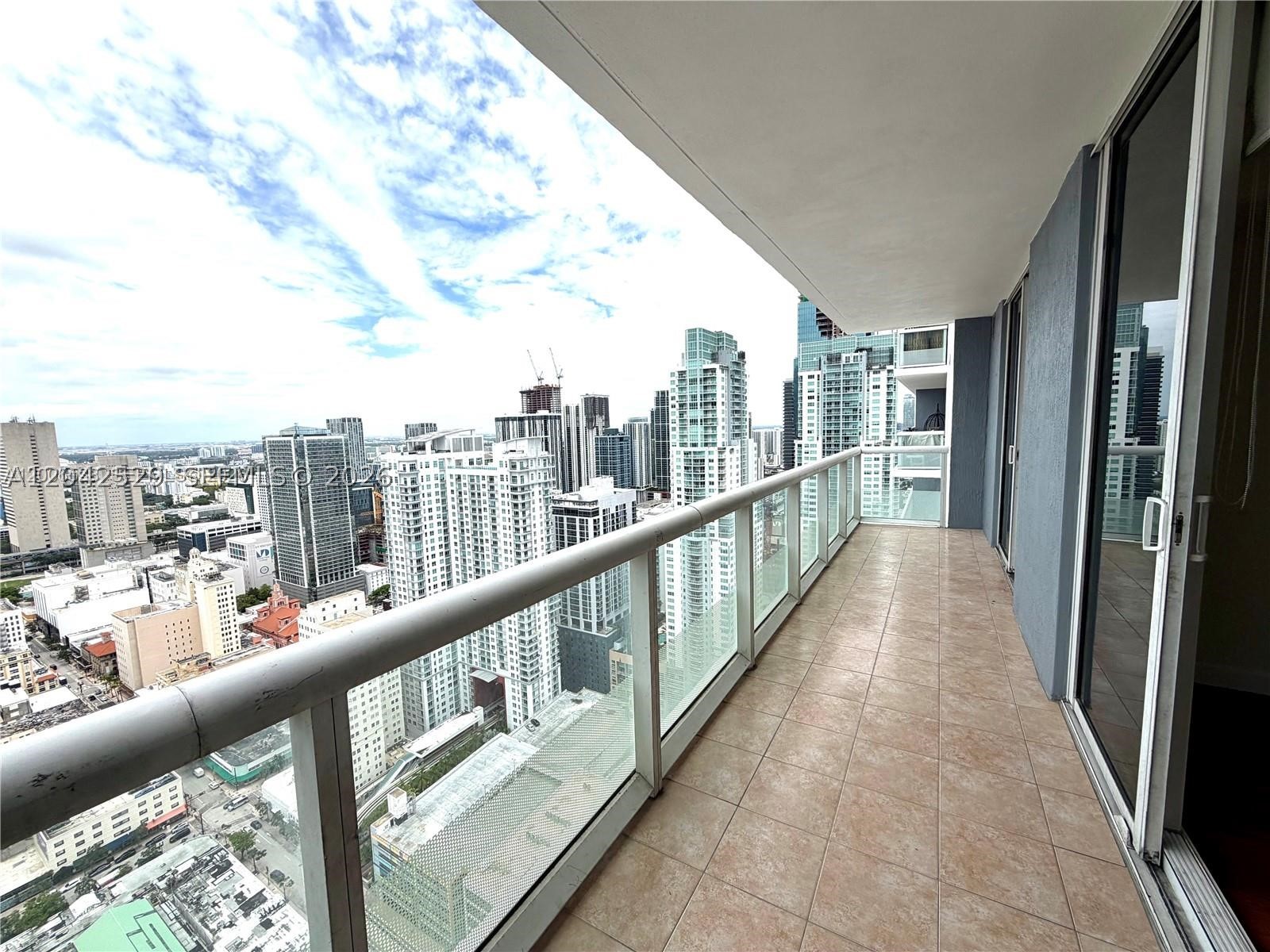 50 Biscayne Blvd #4507, Miami FL 33132
