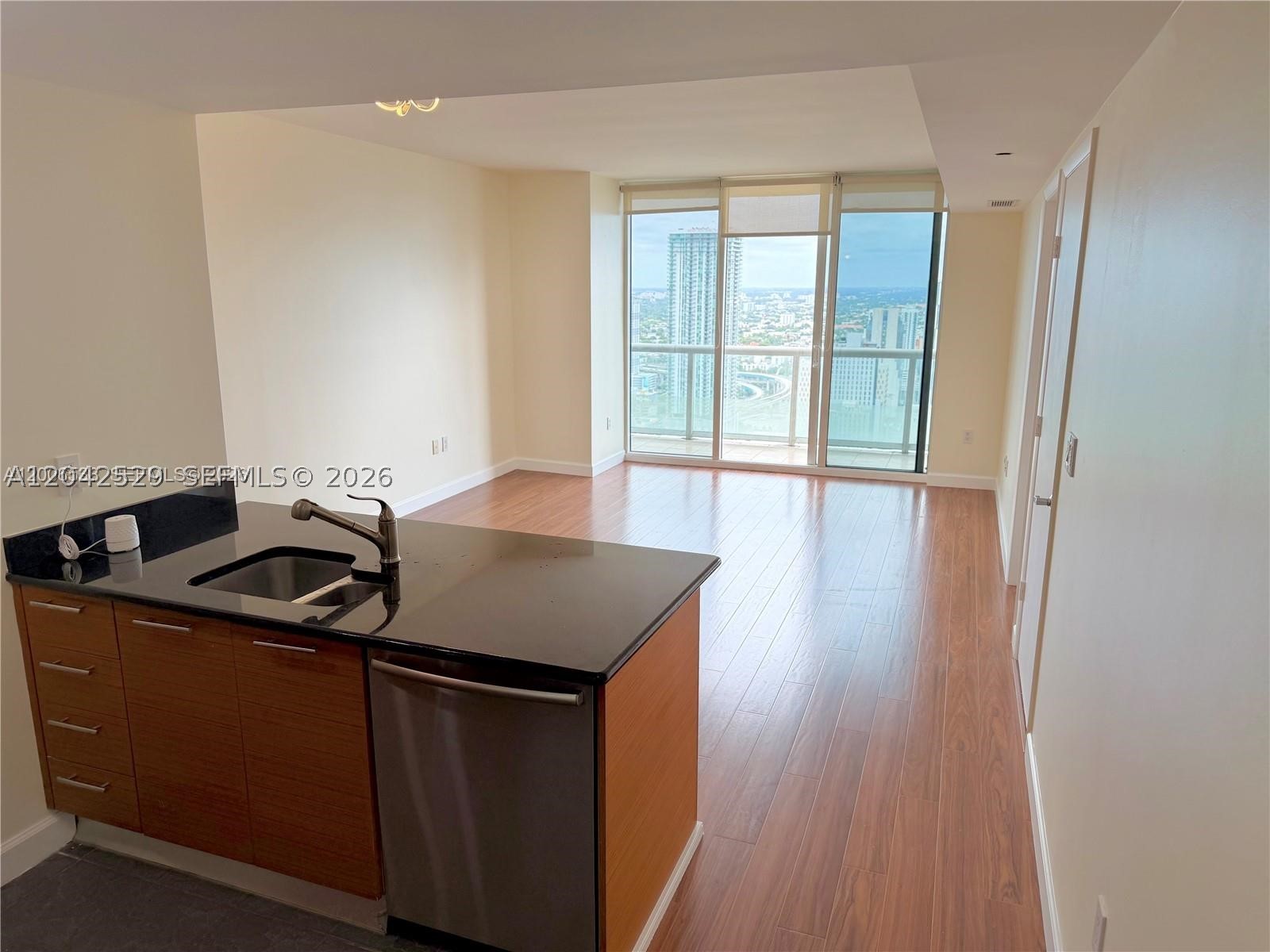 50 Biscayne Blvd #4507, Miami FL 33132