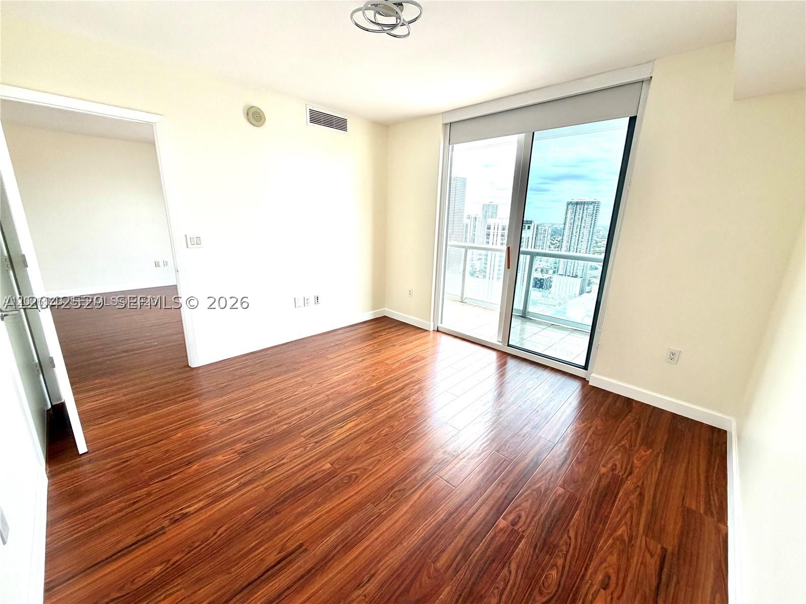 50 Biscayne Blvd #4507, Miami FL 33132