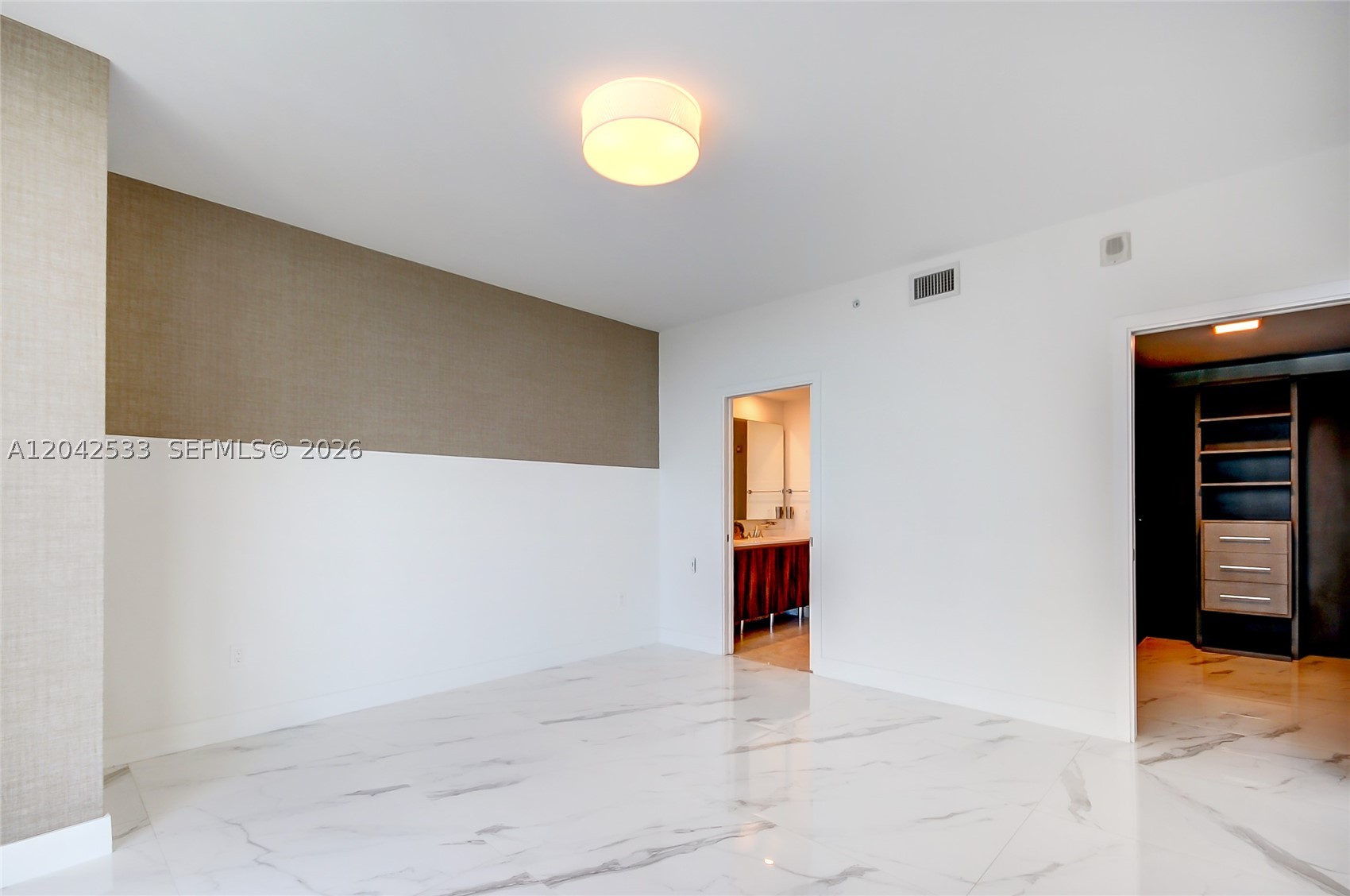 488 NE 18th St #4310, Miami FL 33132