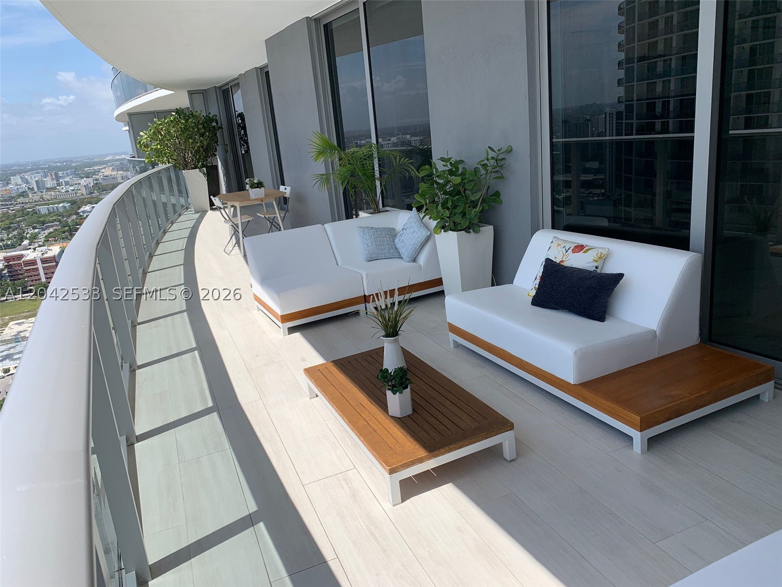 488 NE 18th St #4310, Miami FL 33132