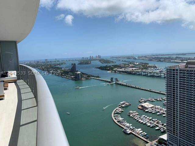 488 NE 18th St #4310, Miami FL 33132