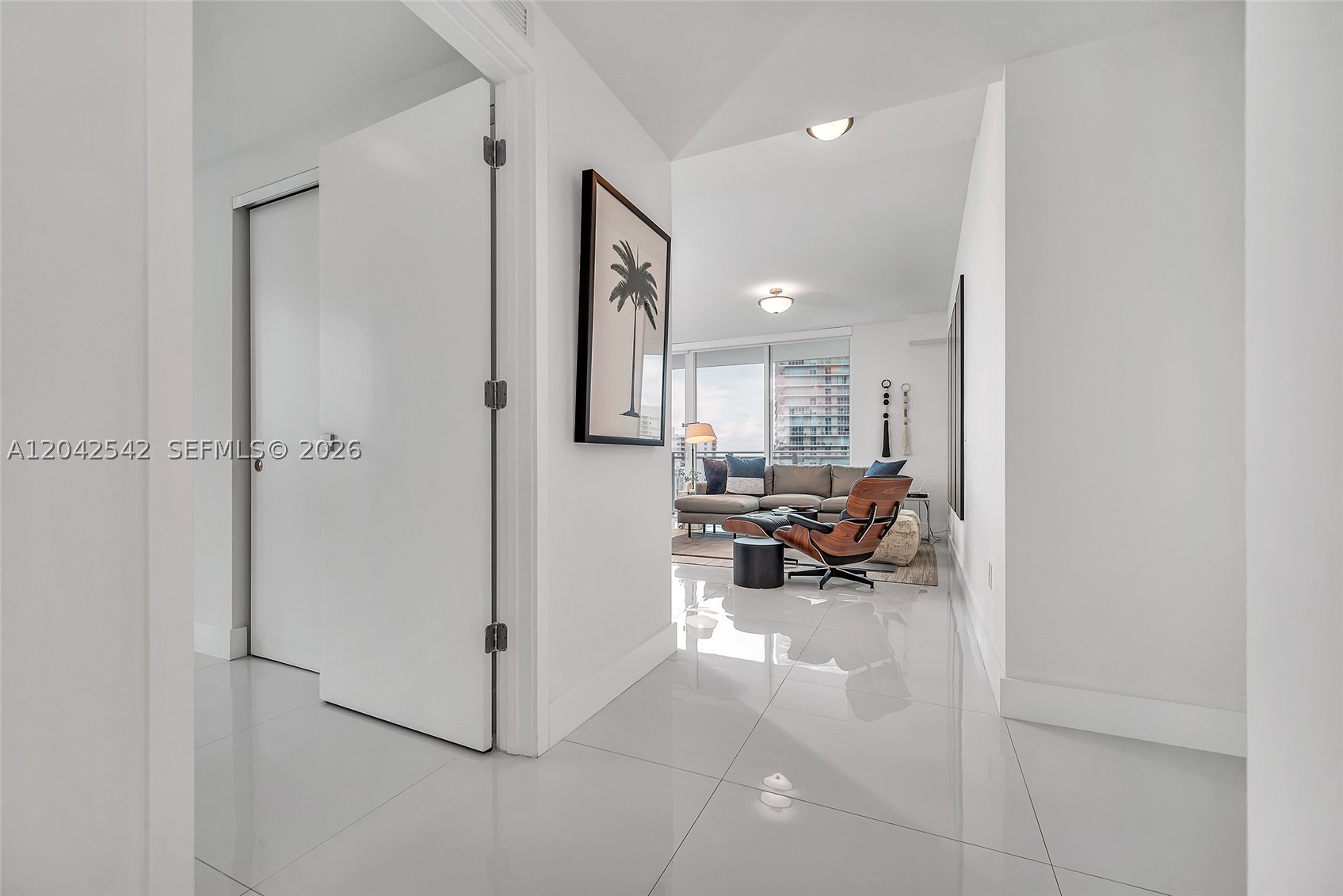 1080 Brickell Ave #1601, Miami FL 33131