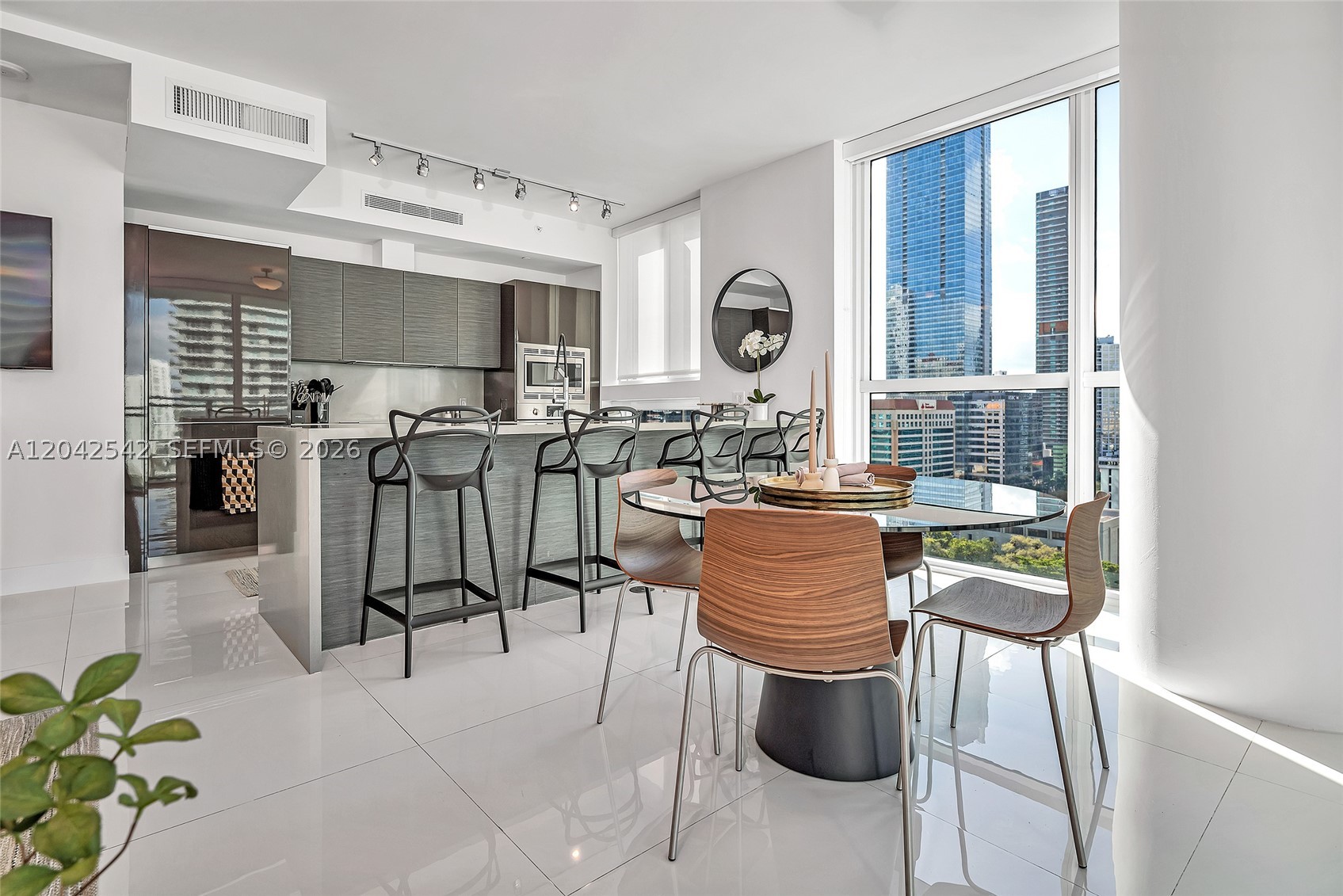 1080 Brickell Ave #1601, Miami FL 33131