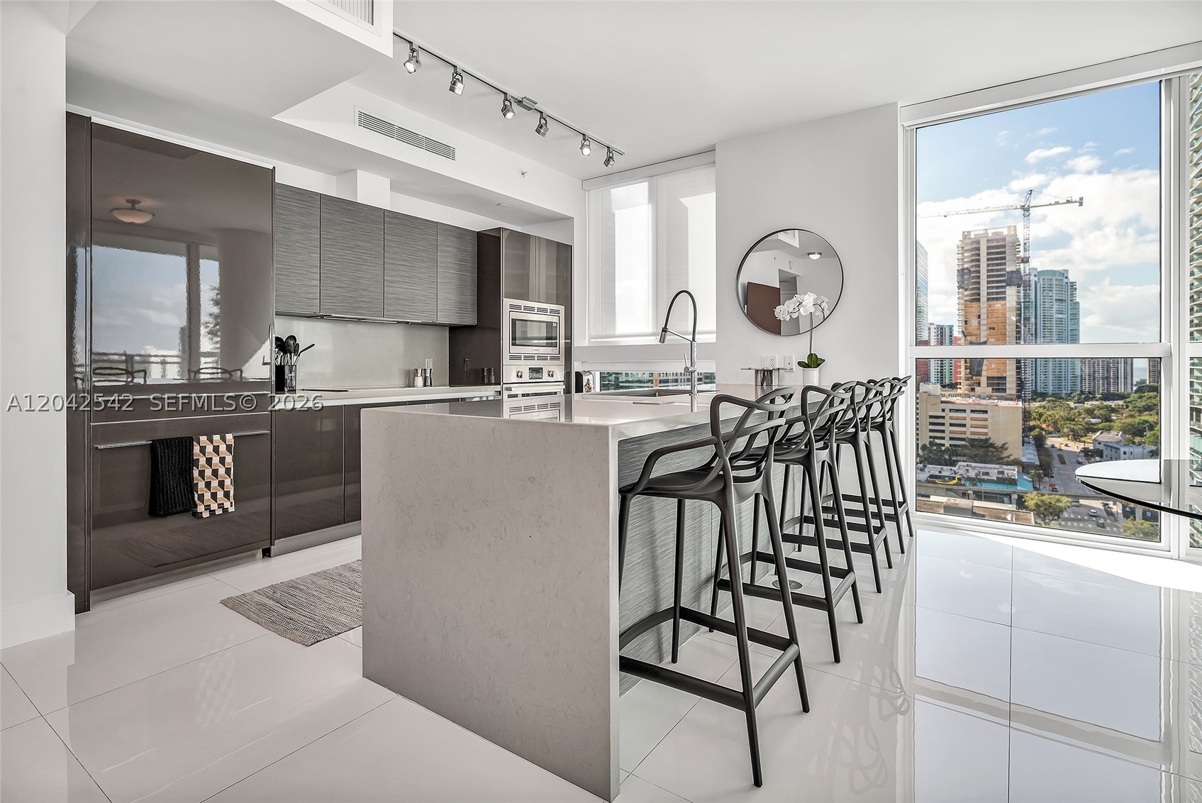 1080 Brickell Ave #1601, Miami FL 33131