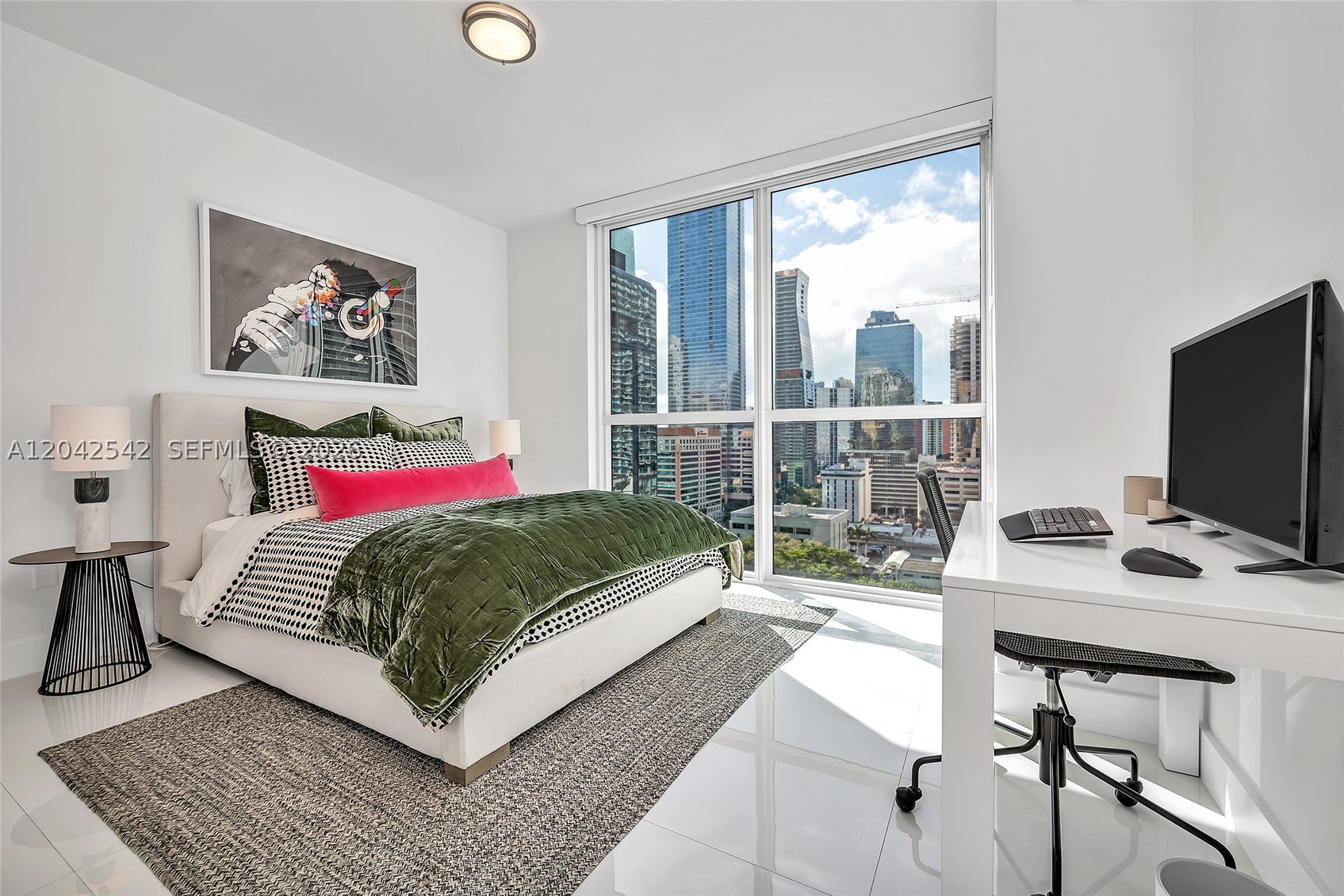1080 Brickell Ave #1601, Miami FL 33131