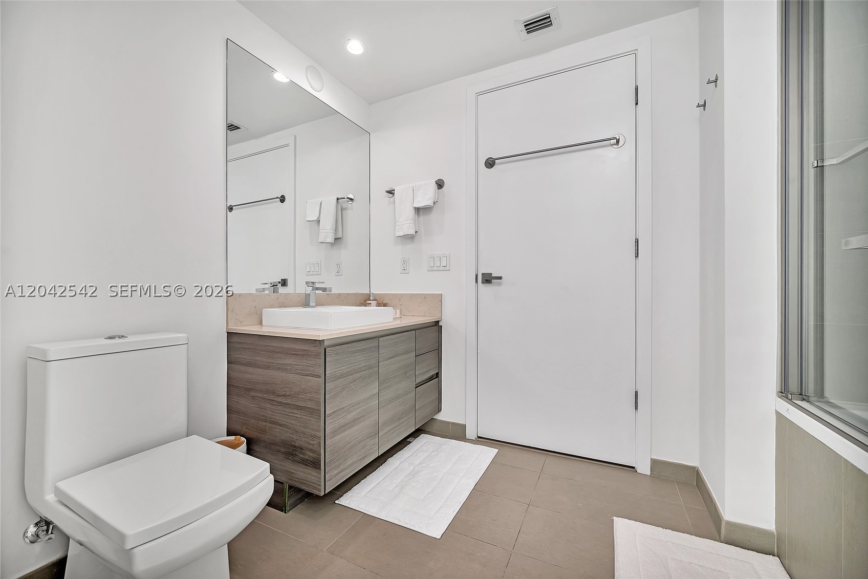 1080 Brickell Ave #1601, Miami FL 33131