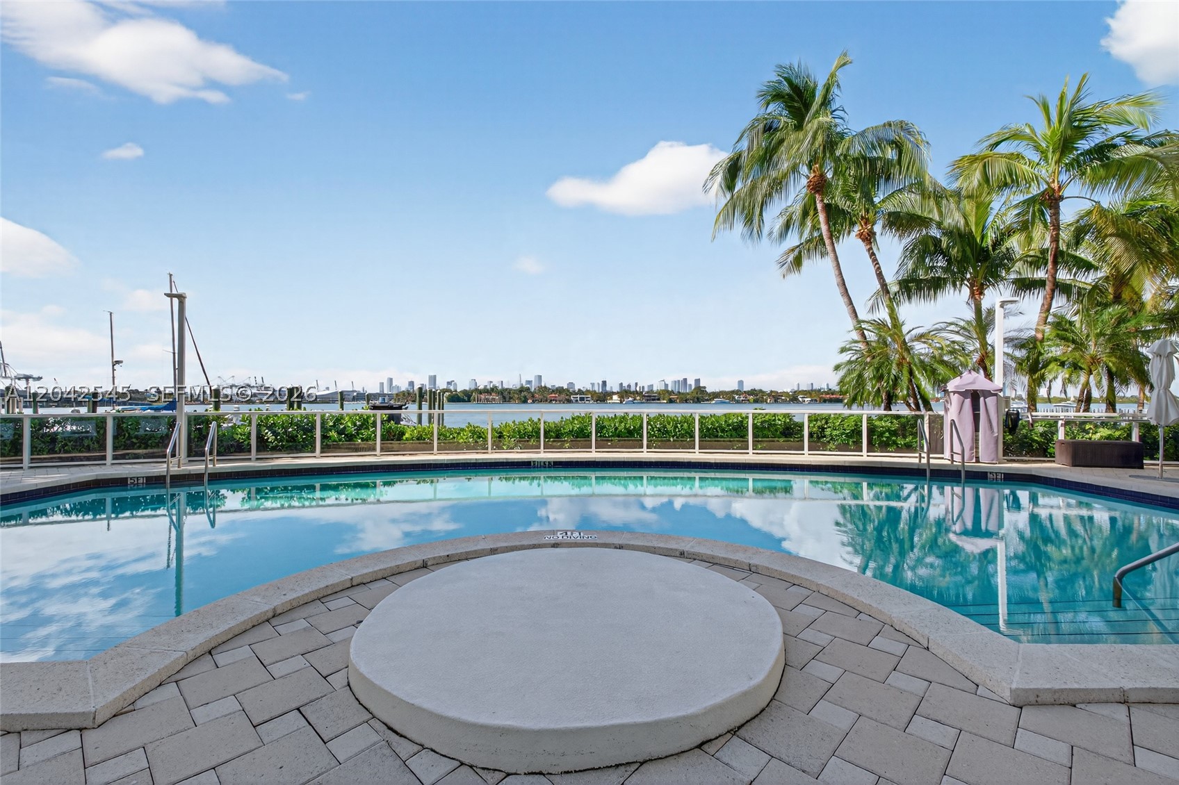 Miami Beach FL 33139 - A12042545