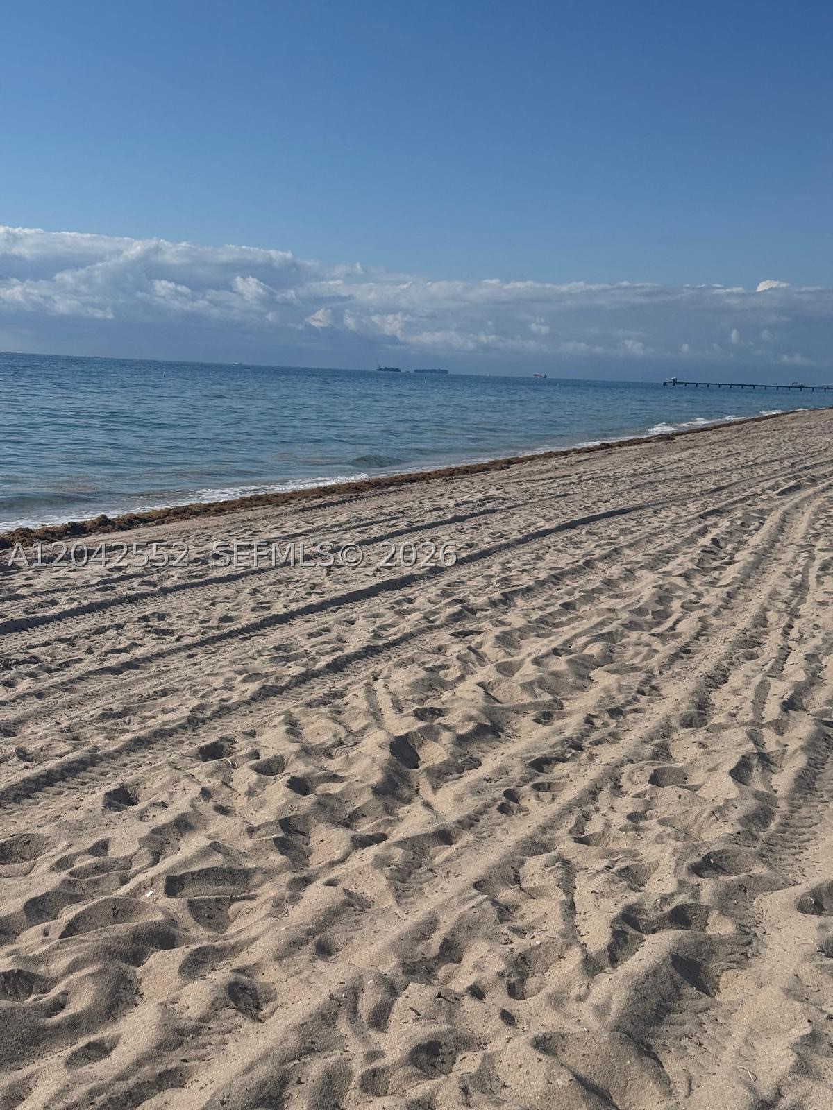 5200 N Ocean Blvd #1012B, Lauderdale By The Sea FL 33308
