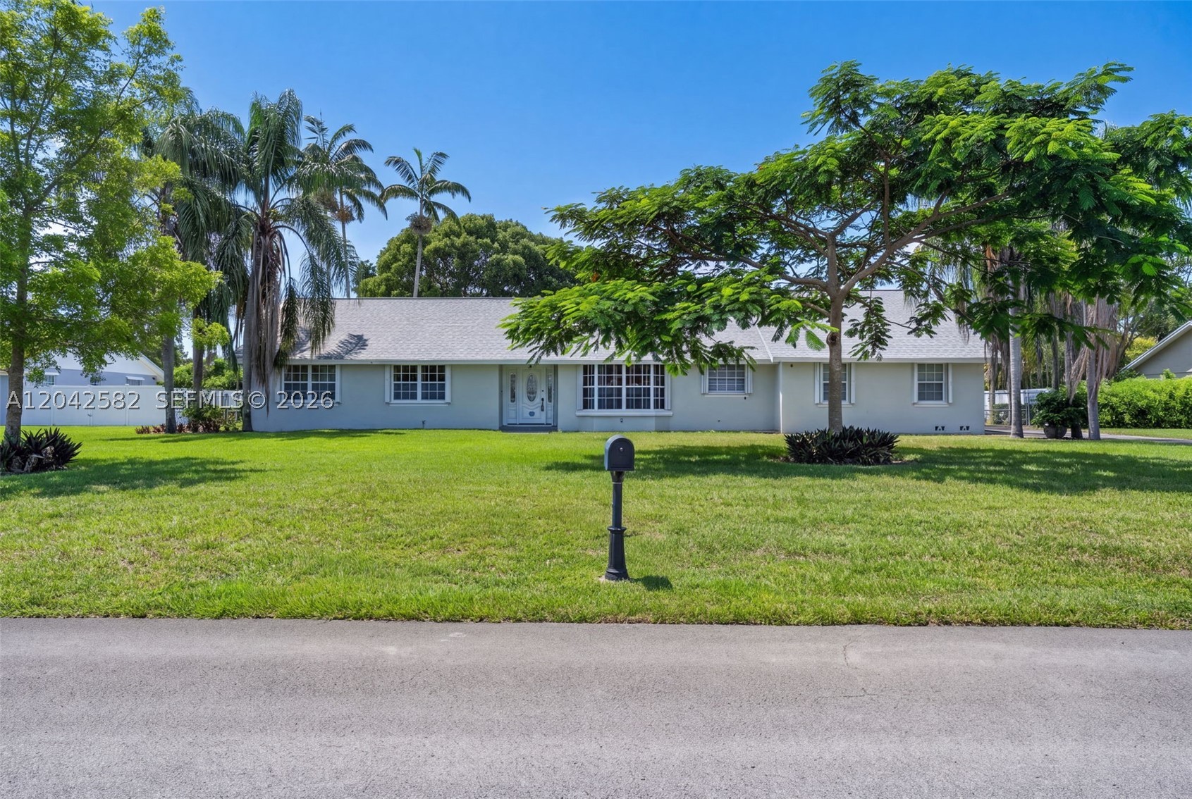 1728 NW 20th St, Homestead FL 33030