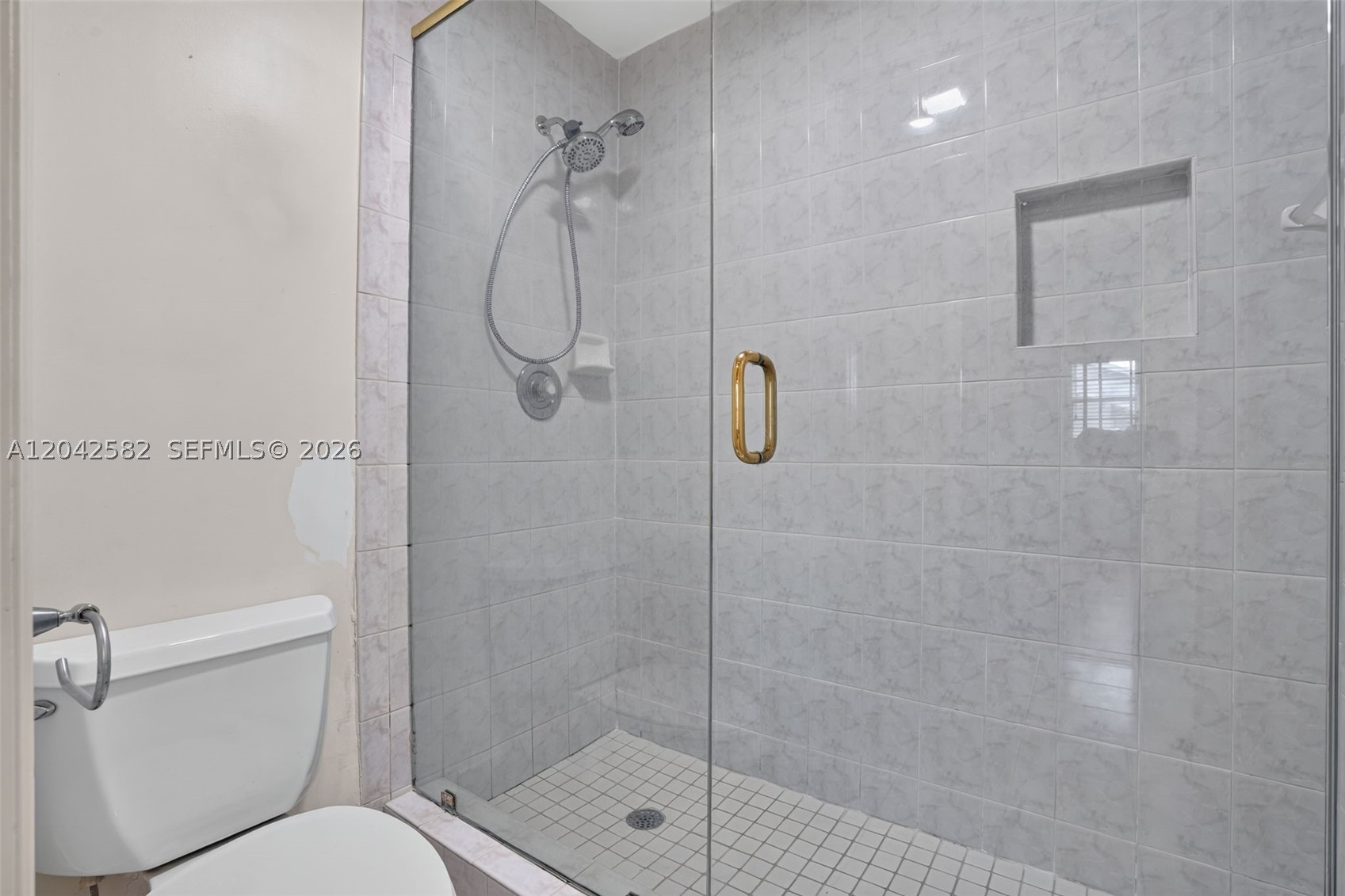 1728 NW 20th St, Homestead FL 33030