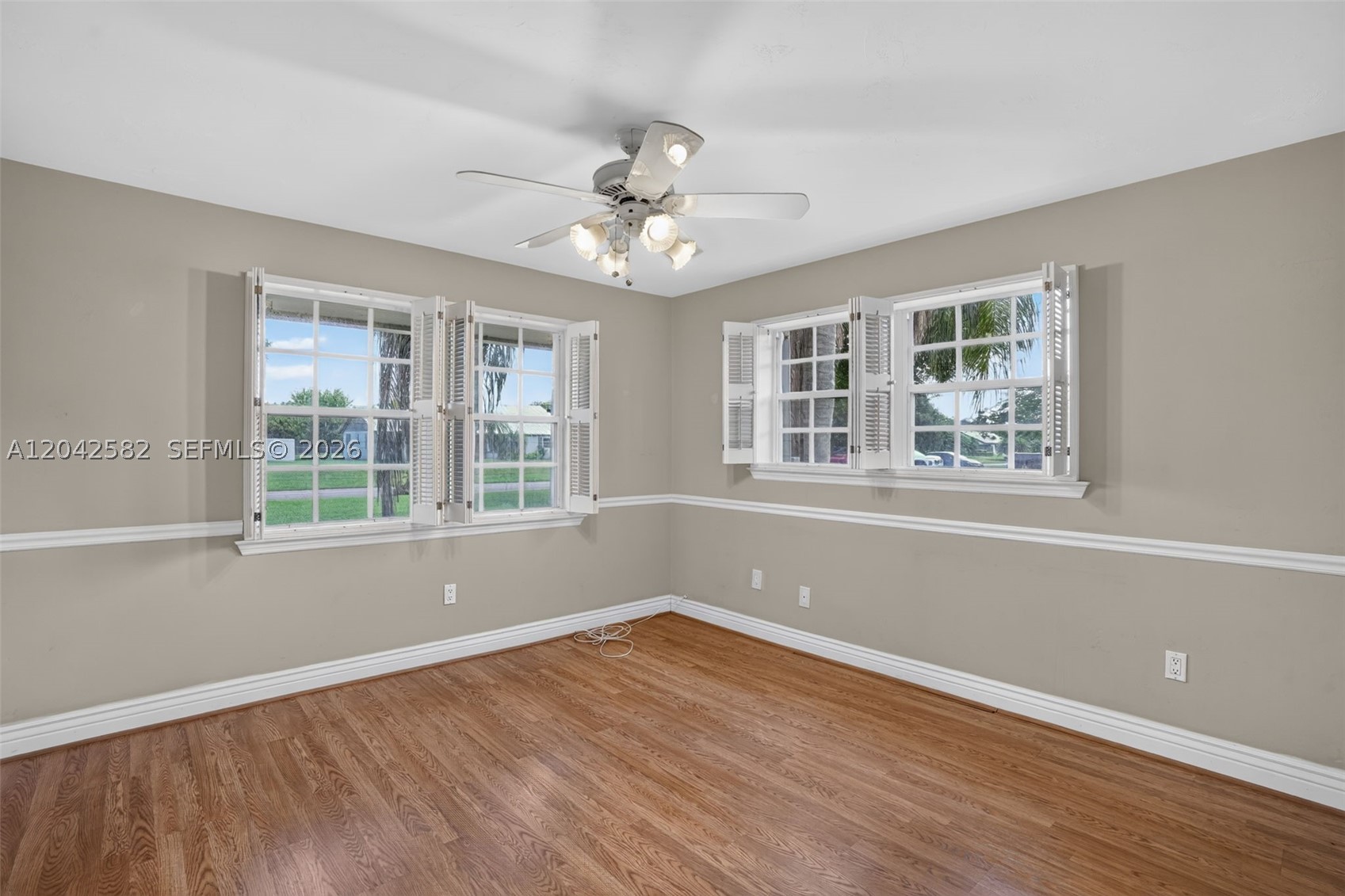 1728 NW 20th St, Homestead FL 33030