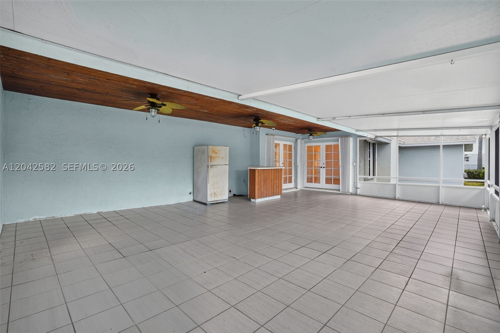 1728 NW 20th St, Homestead FL 33030