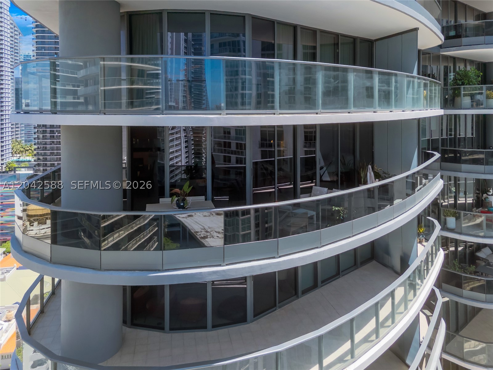 1000 Brickell Plz #2402, Miami FL 33131