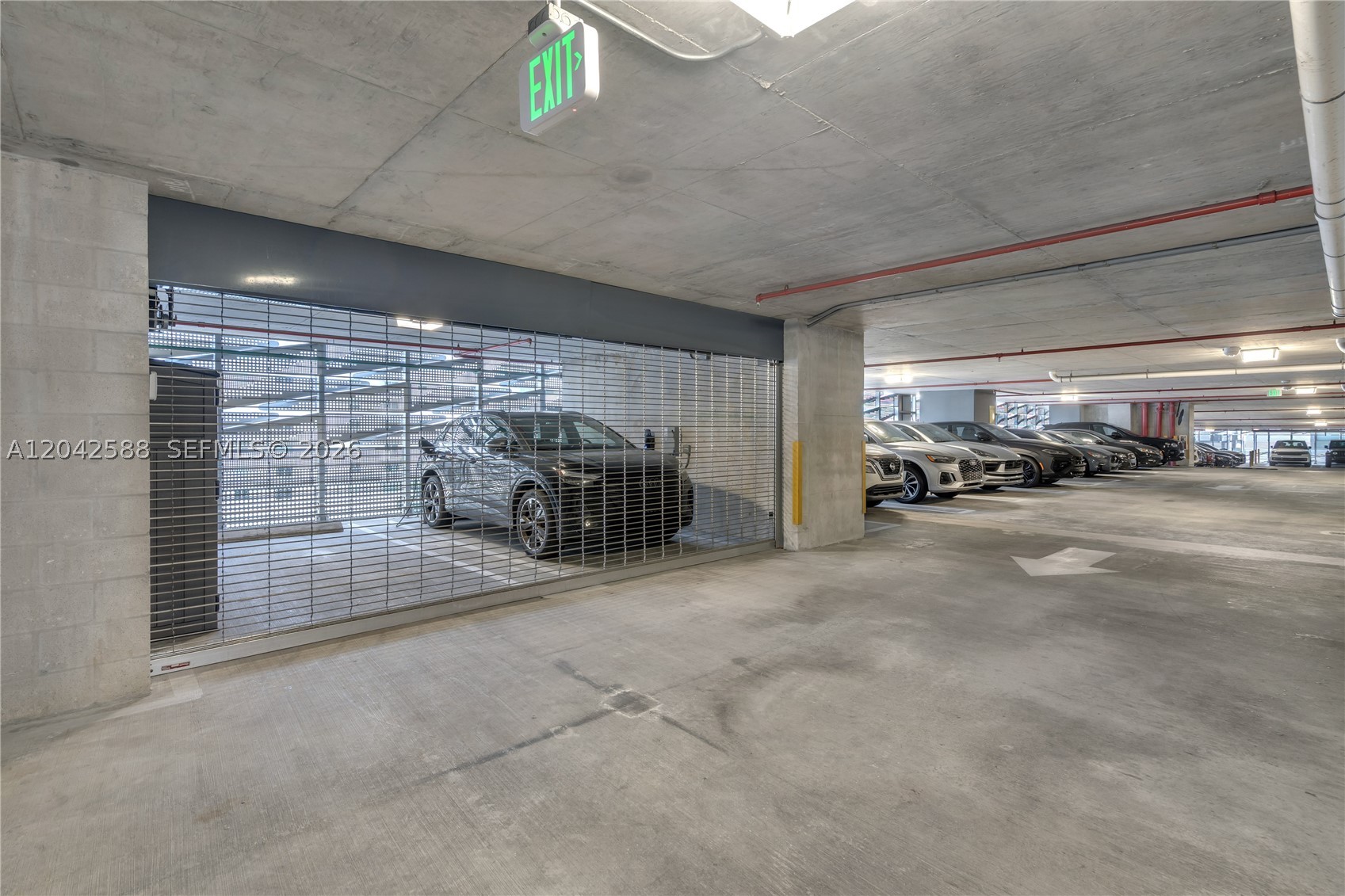 1000 Brickell Plz #2402, Miami FL 33131