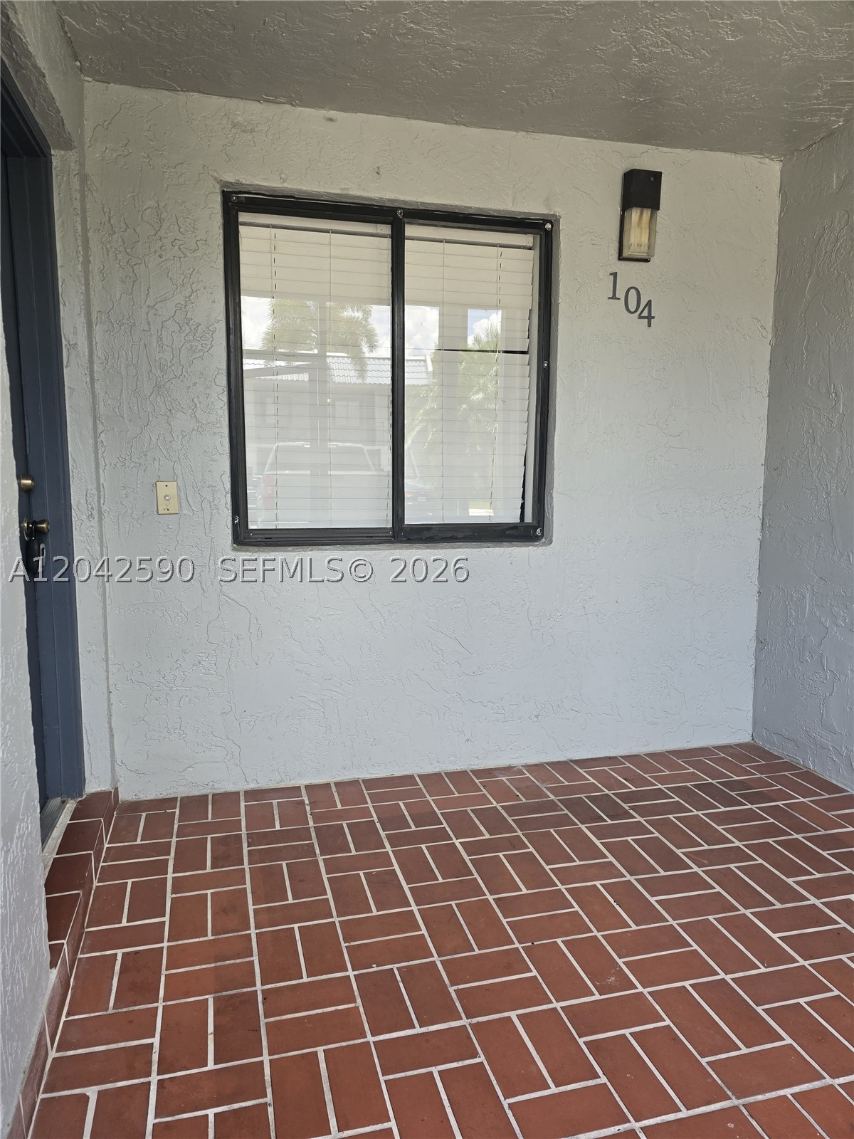 16581 Blatt Blvd #104, Weston FL 33326