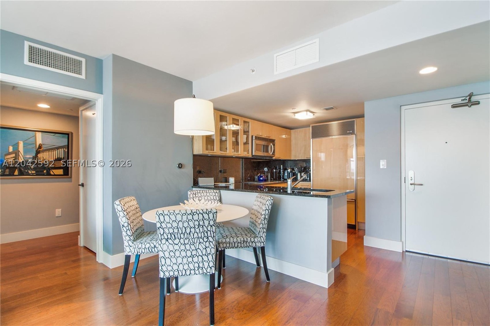 6801 Collins Ave #1101, Miami Beach FL 33141