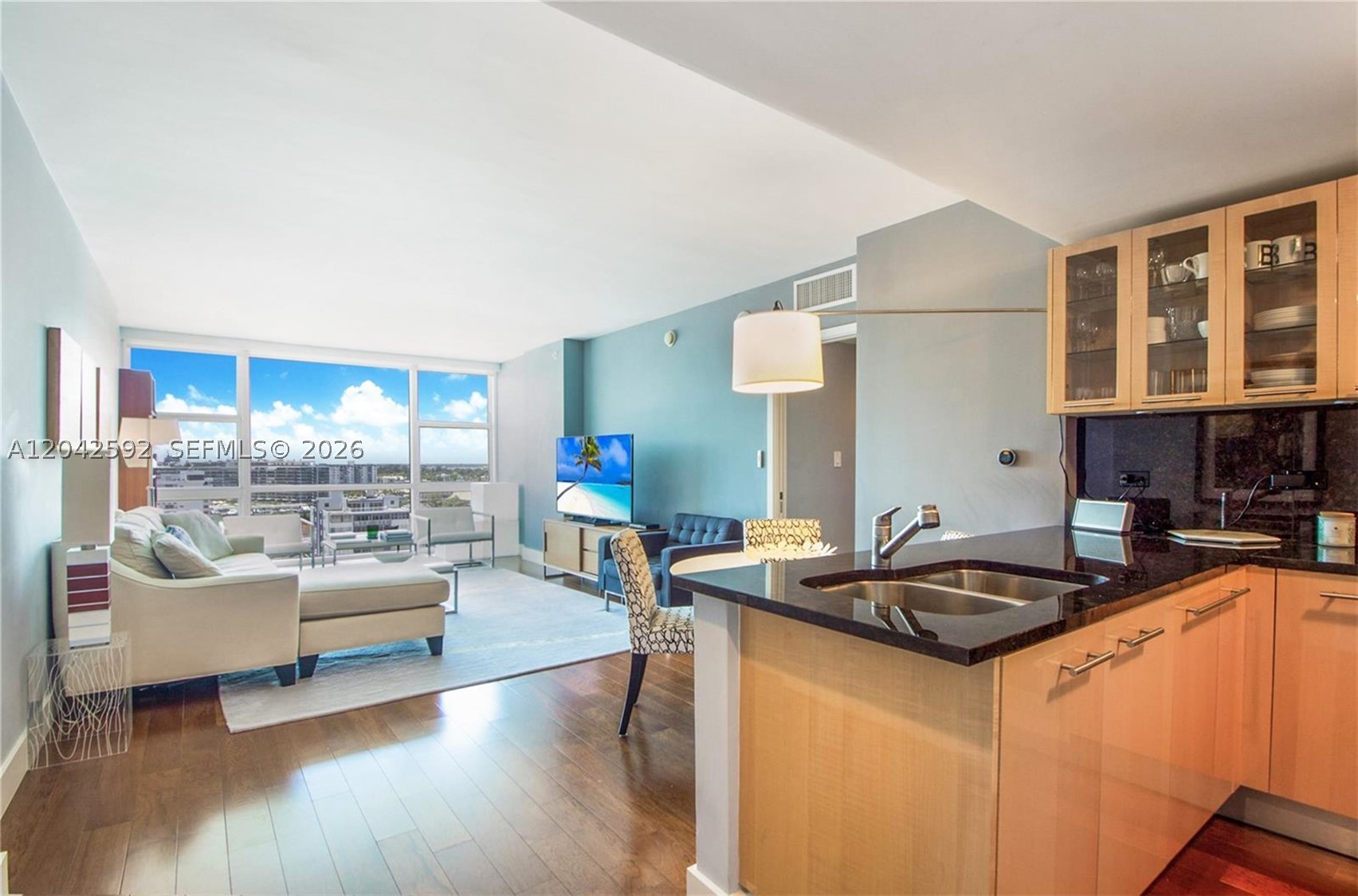 6801 Collins Ave #1101, Miami Beach FL 33141
