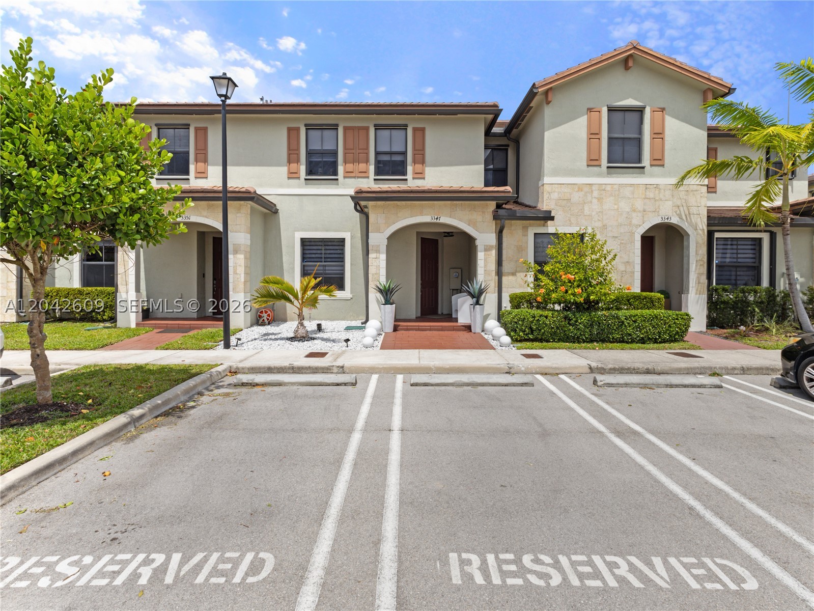 3347 W 106th Ter, Hialeah FL 33018