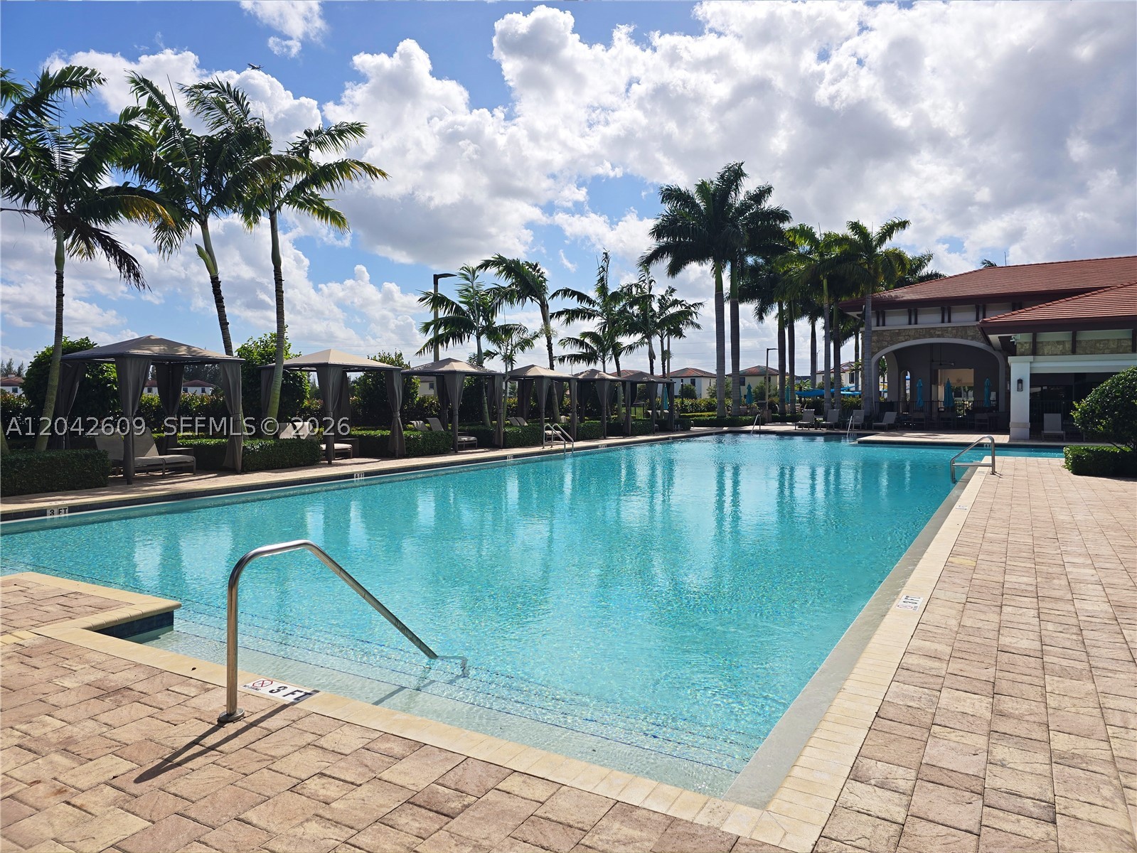 3347 W 106th Ter, Hialeah FL 33018