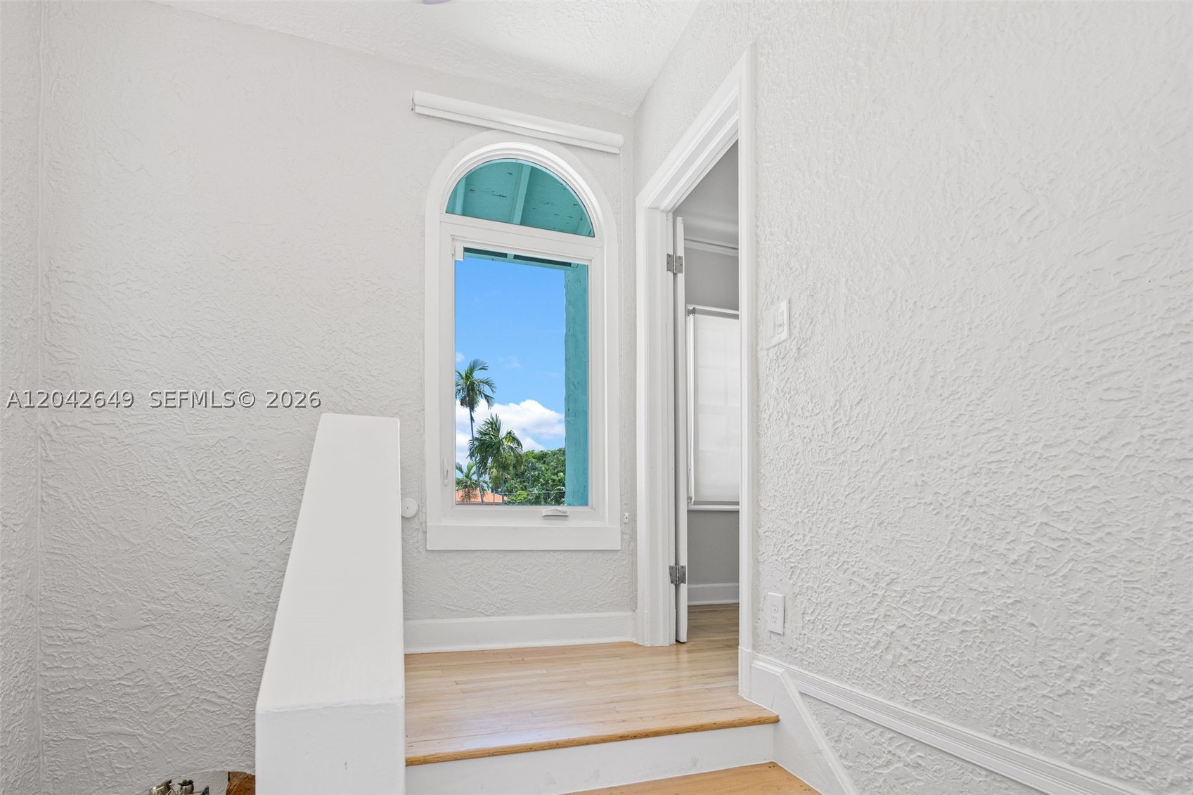 1209 La Mancha Ave, Coral Gables FL 33134