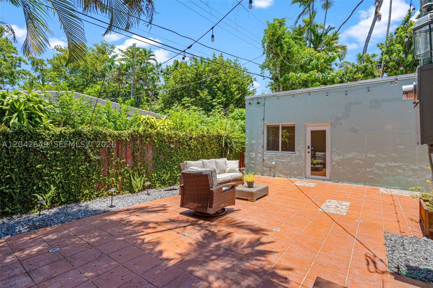 1209 La Mancha Ave, Coral Gables FL 33134