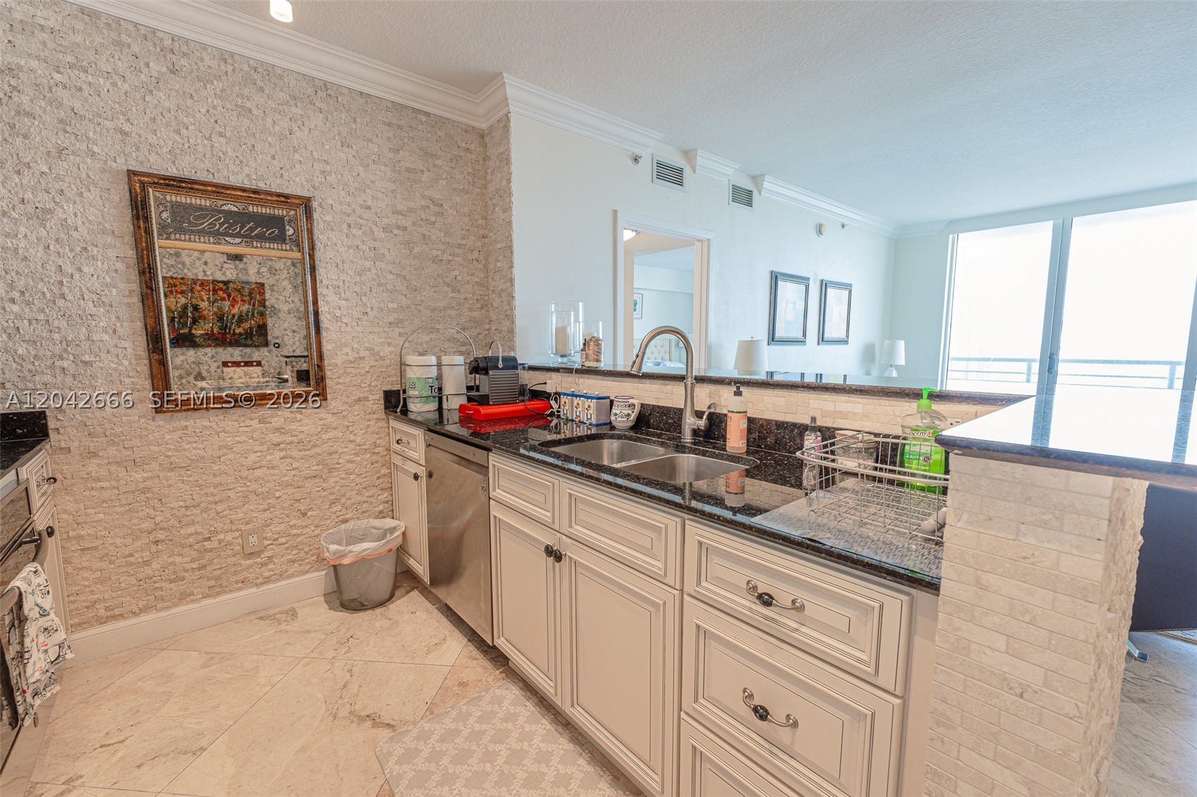 325 S BISCAYNE BLVD #4222, Miami FL 33131