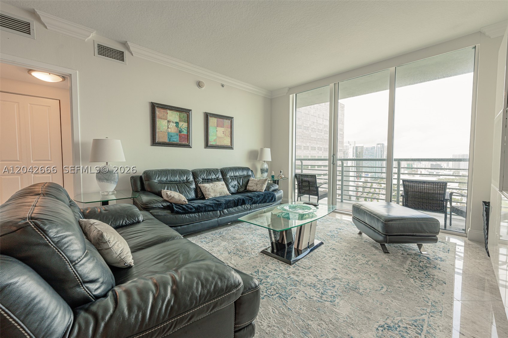325 S BISCAYNE BLVD #4222, Miami FL 33131