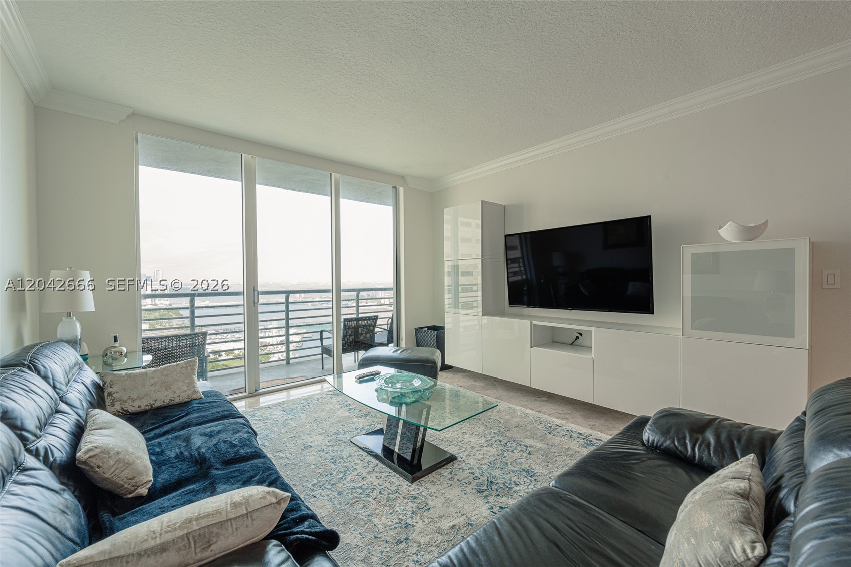 325 S BISCAYNE BLVD #4222, Miami FL 33131