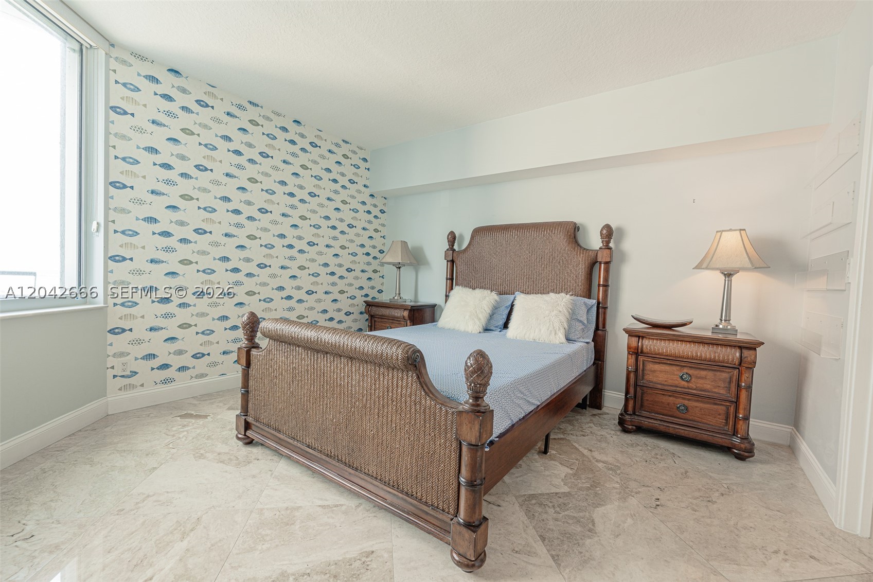325 S BISCAYNE BLVD #4222, Miami FL 33131