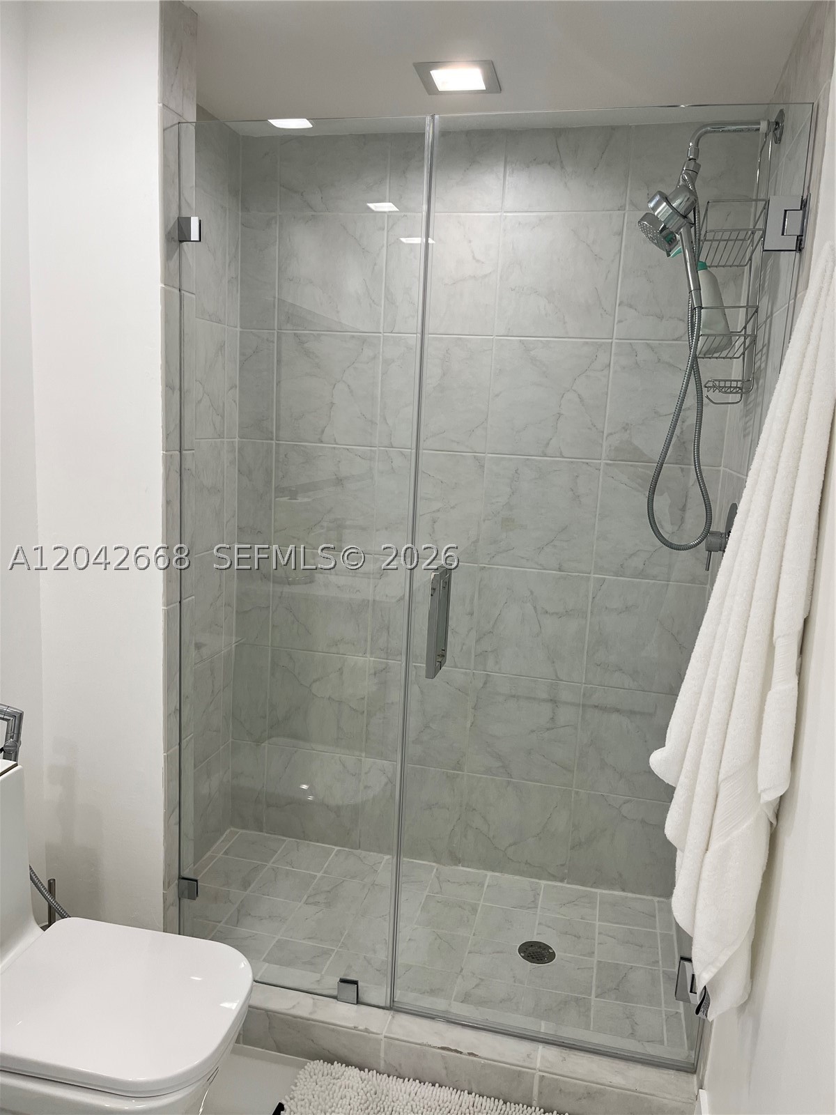 951 Brickell Ave #2704, Miami FL 33131