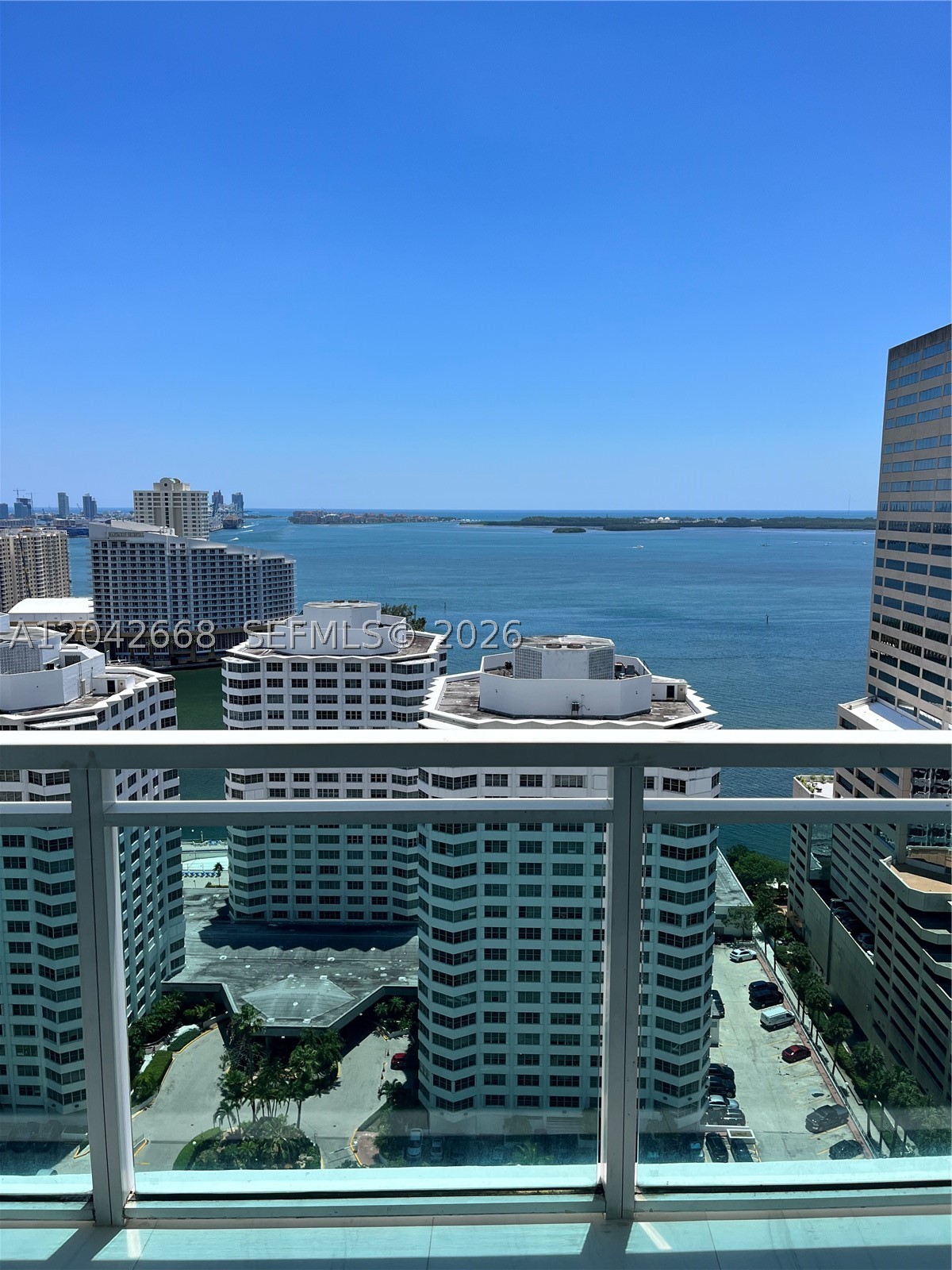 951 Brickell Ave #2704, Miami FL 33131