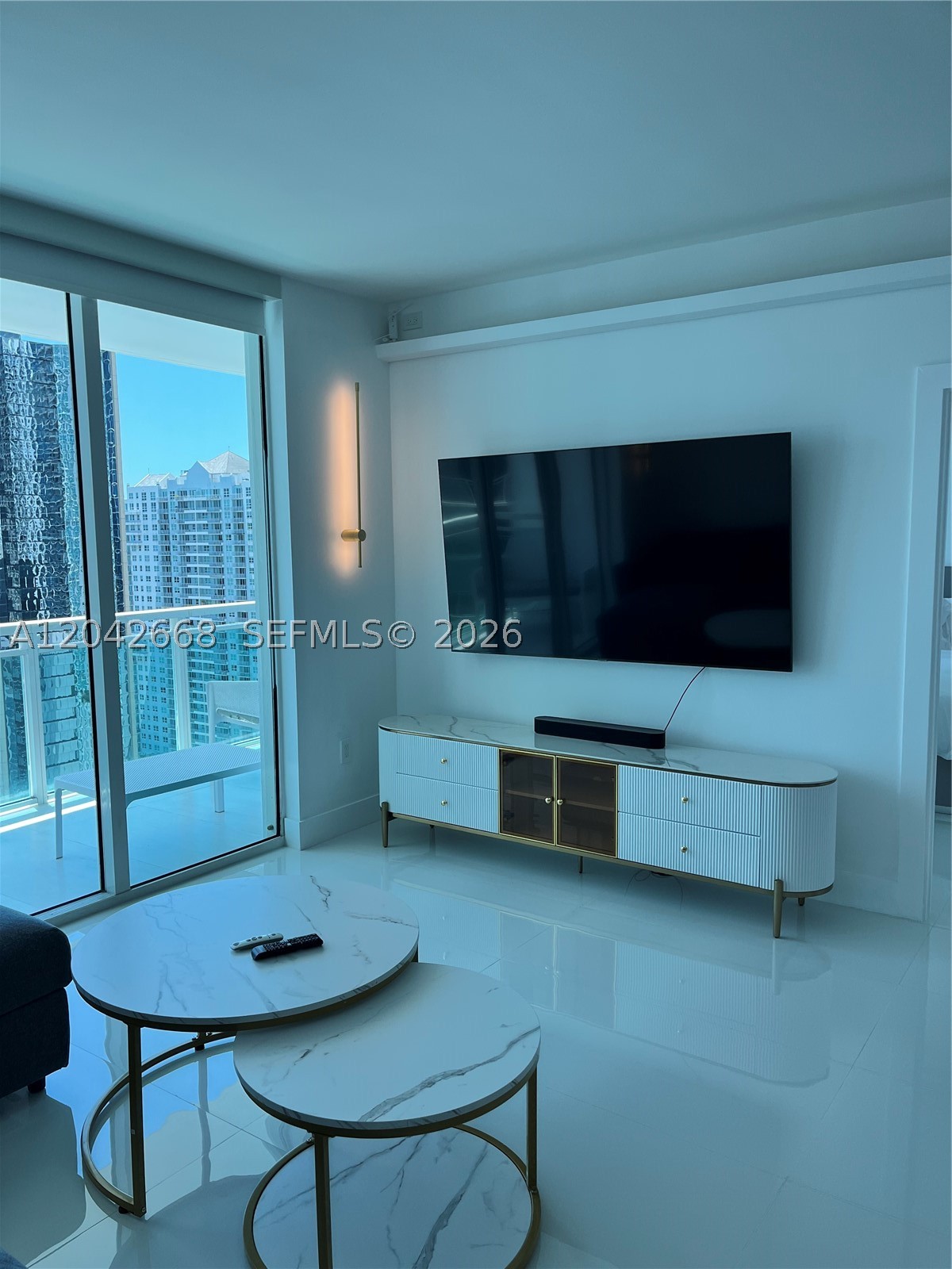 951 Brickell Ave #2704, Miami FL 33131