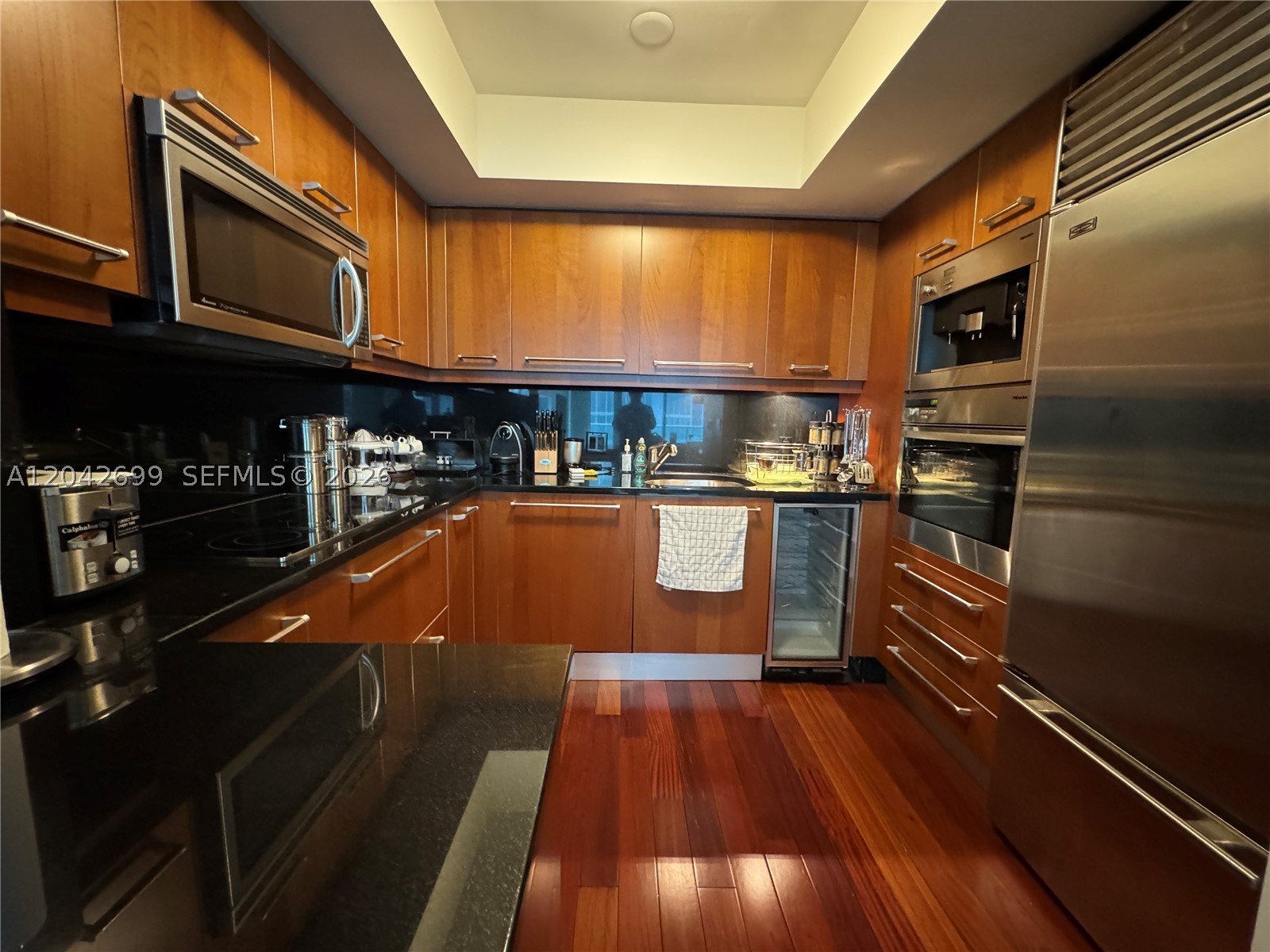 1331 Brickell Bay Dr #406, Miami FL 33131