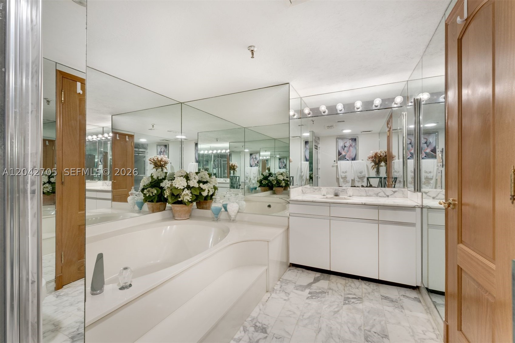 9 Island Ave #1514, Miami Beach FL 33139