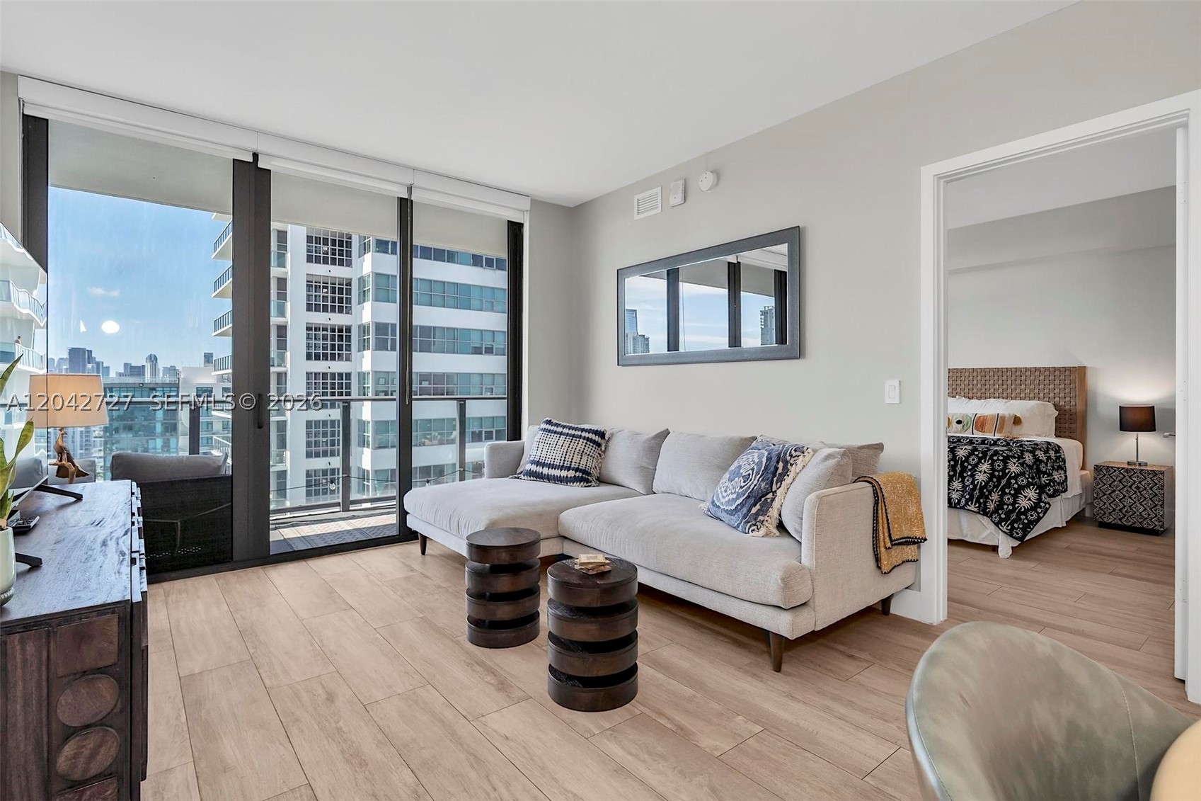 121 NE 34th St #2502, Miami FL 33137