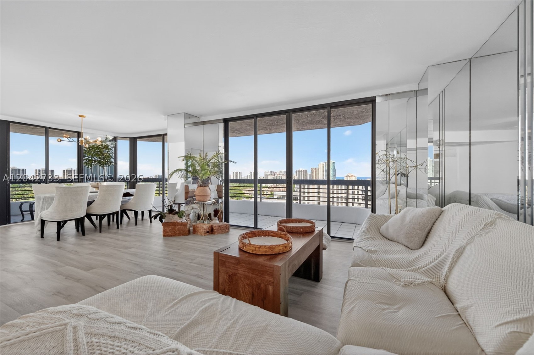 3500 Mystic Pointe Dr #1804, Aventura FL 33180