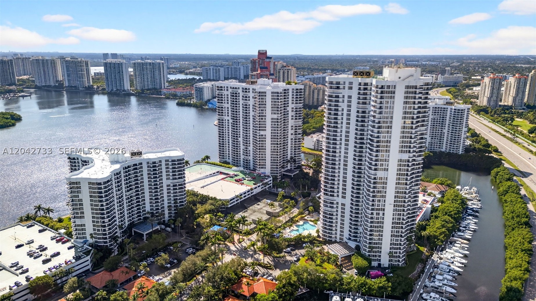 3500 Mystic Pointe Dr #1804, Aventura FL 33180