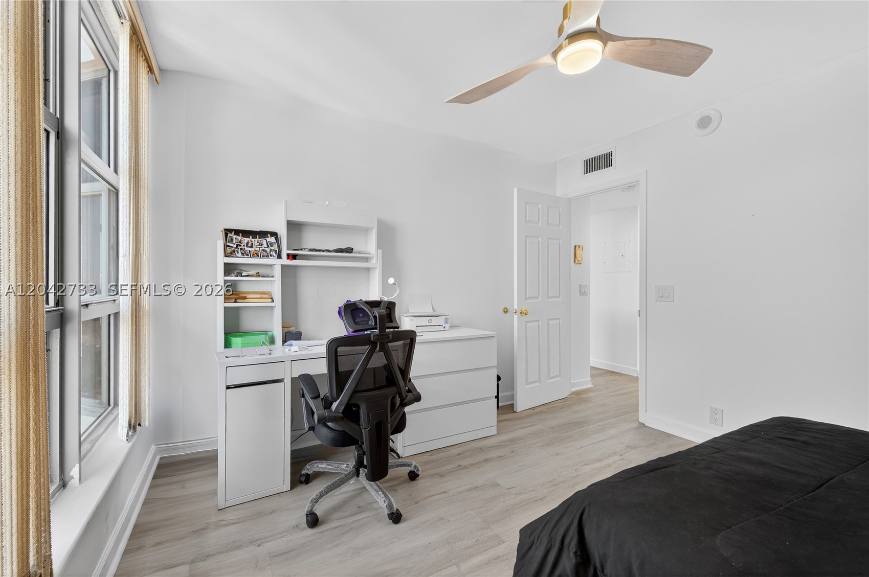 3500 Mystic Pointe Dr #1804, Aventura FL 33180