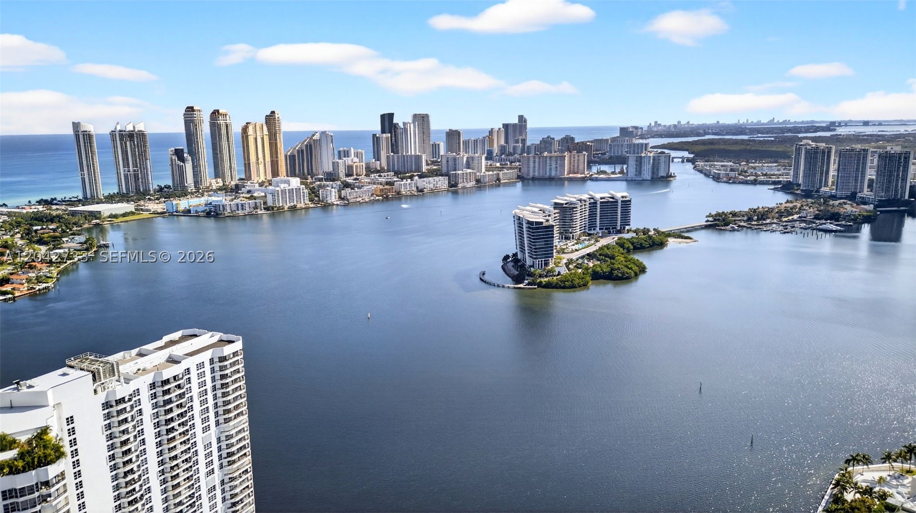 3500 Mystic Pointe Dr #1804, Aventura FL 33180