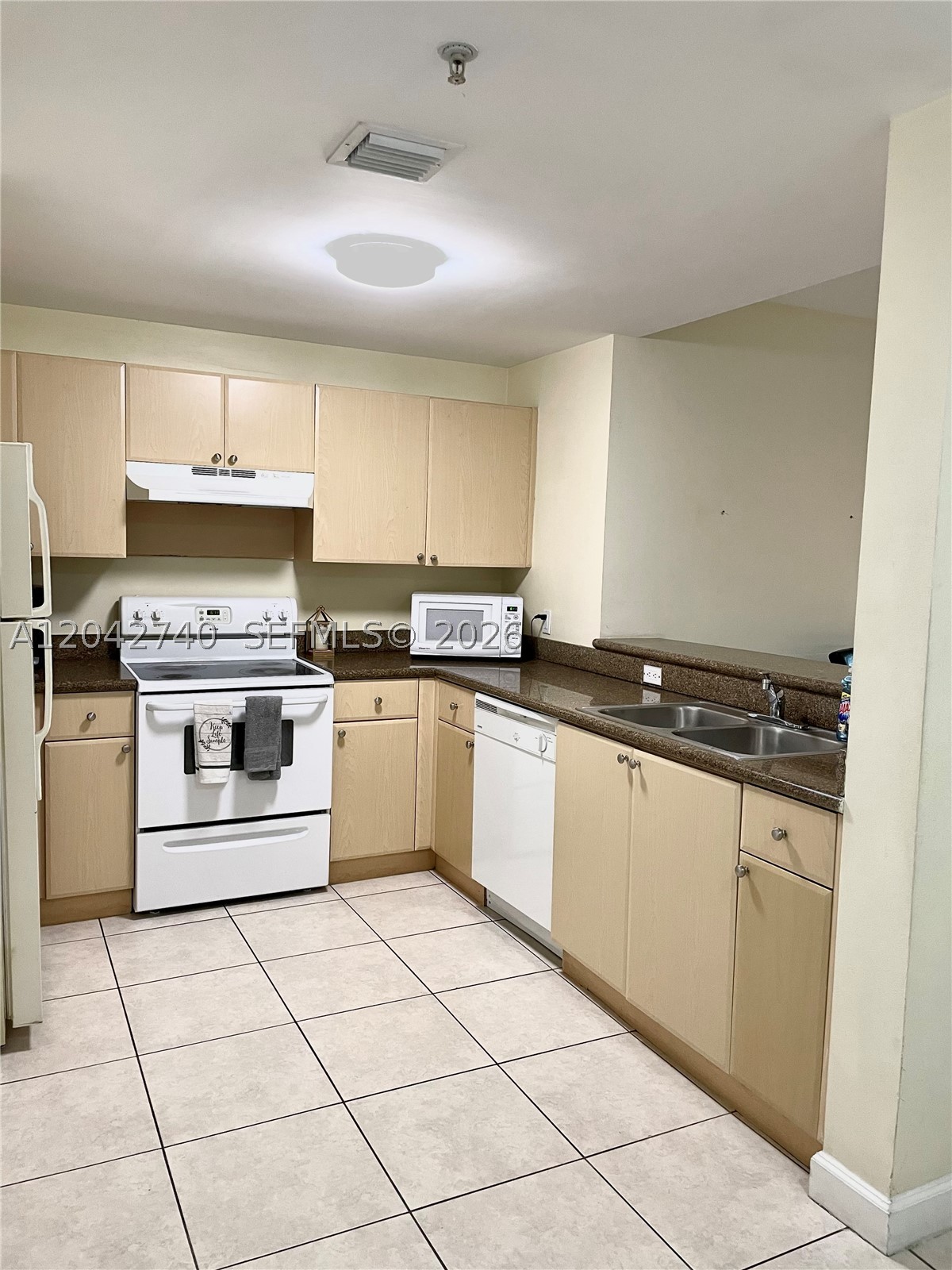 2280 SW 32nd Ave #202, Miami FL 33145