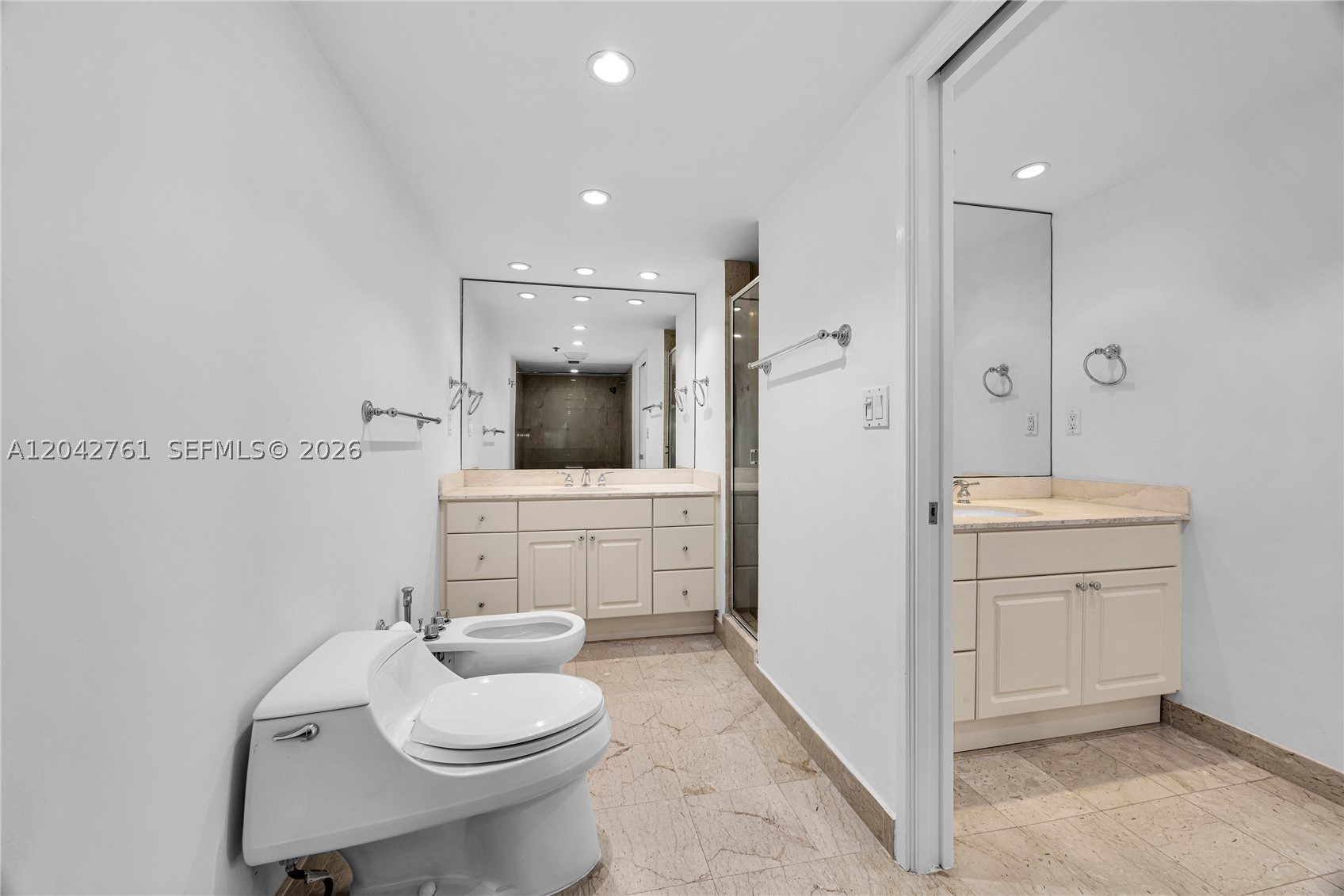201 Crandon Blvd #643, Key Biscayne FL 33149
