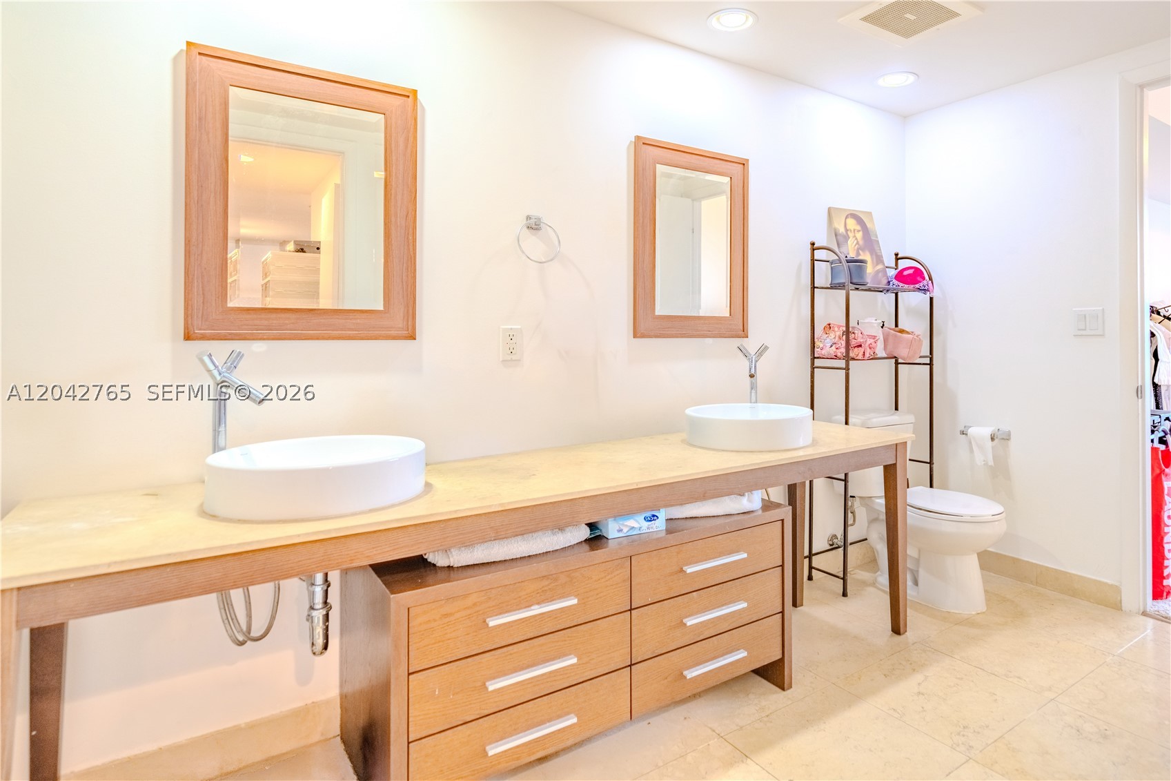495 Brickell Ave #4609, Miami FL 33131