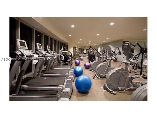495 Brickell Ave #4609, Miami FL 33131