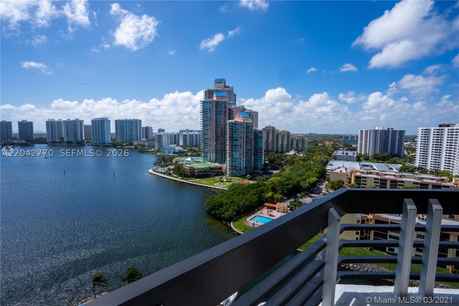 Aventura FL 33180 - A12042770
