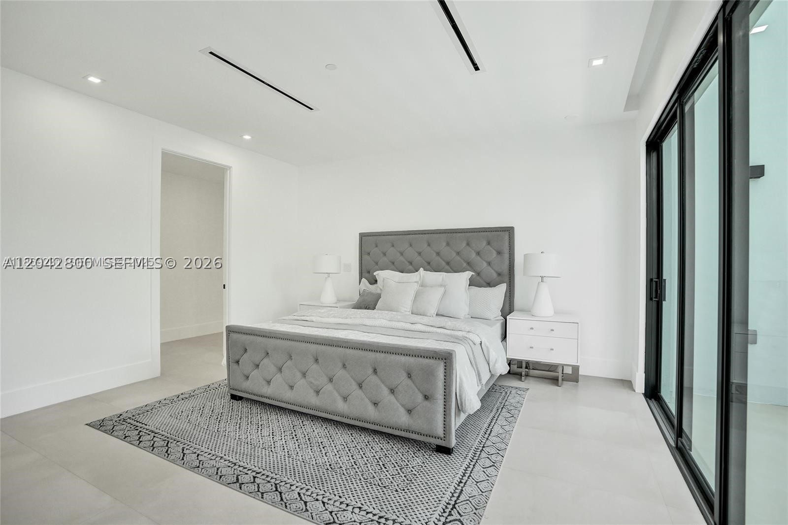 1825 NE 26th Ave #1, Fort Lauderdale FL 33305