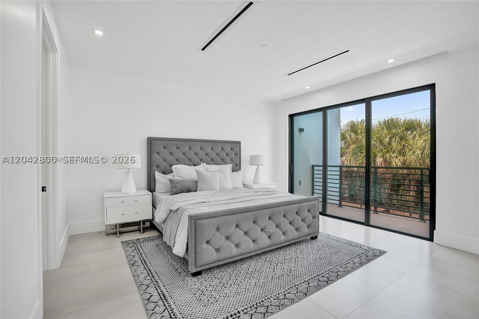 1825 NE 26th Ave #1, Fort Lauderdale FL 33305