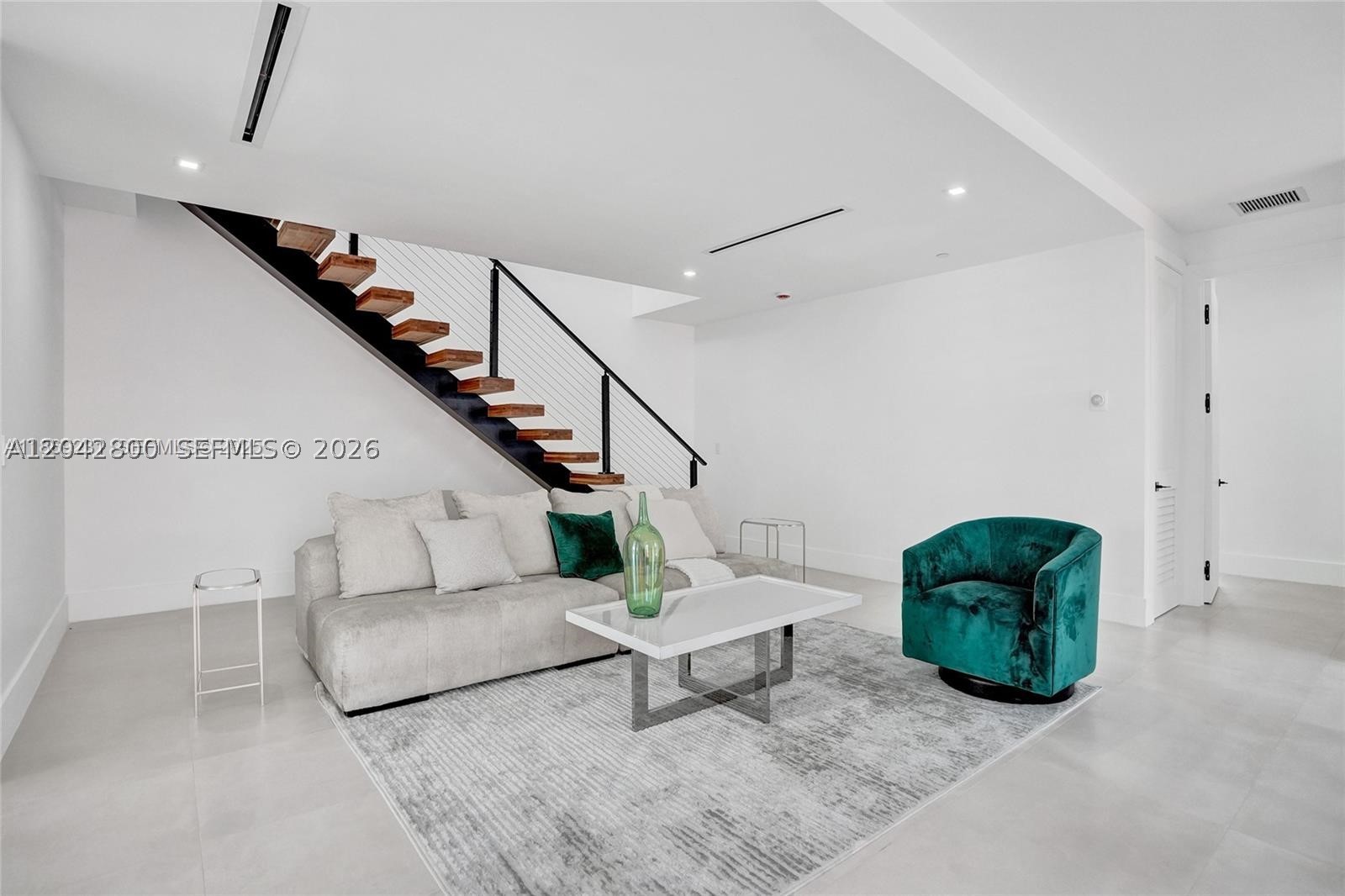1825 NE 26th Ave #1, Fort Lauderdale FL 33305