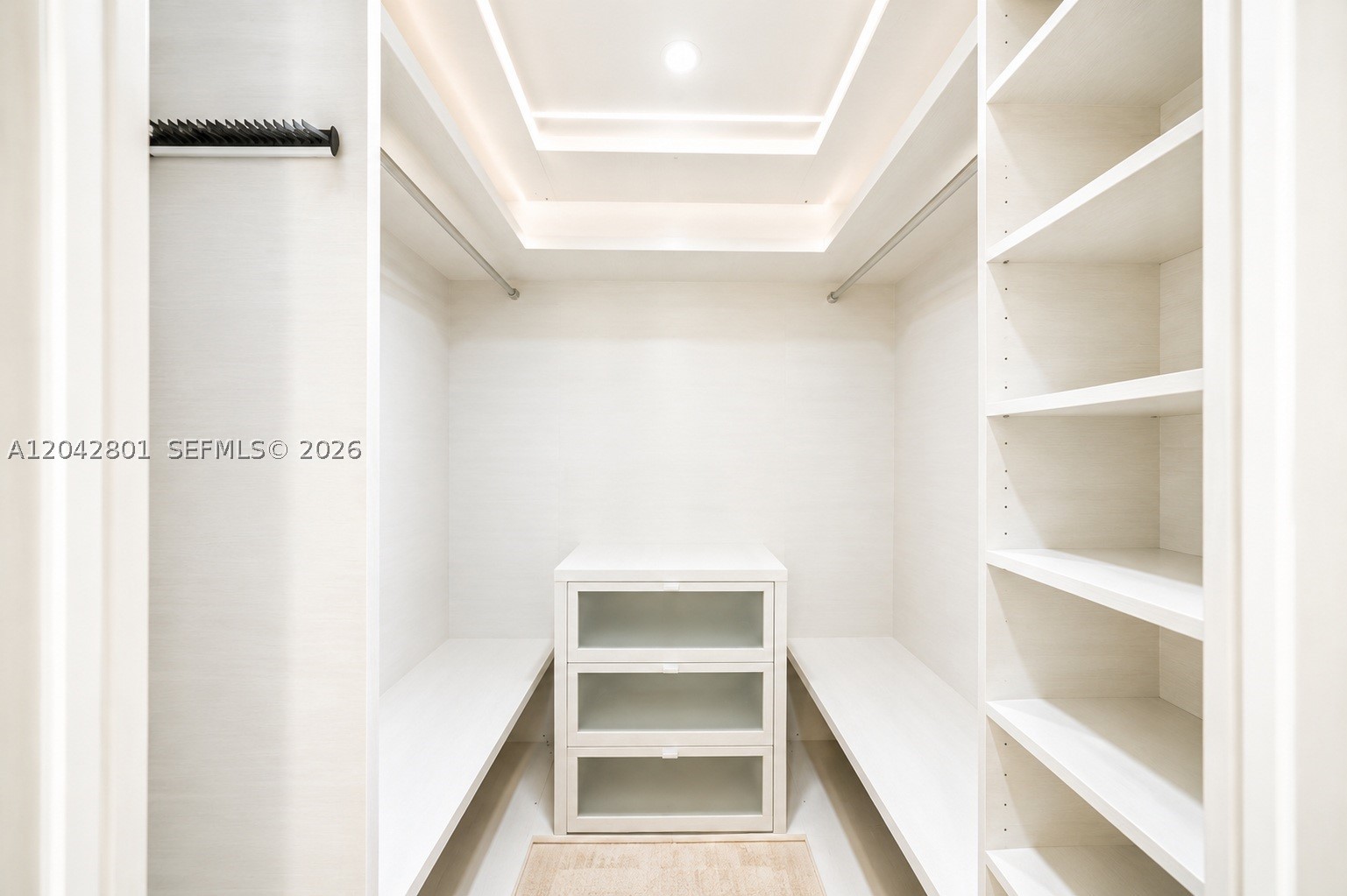 88 SW 7 Street #3403, Miami FL 33130